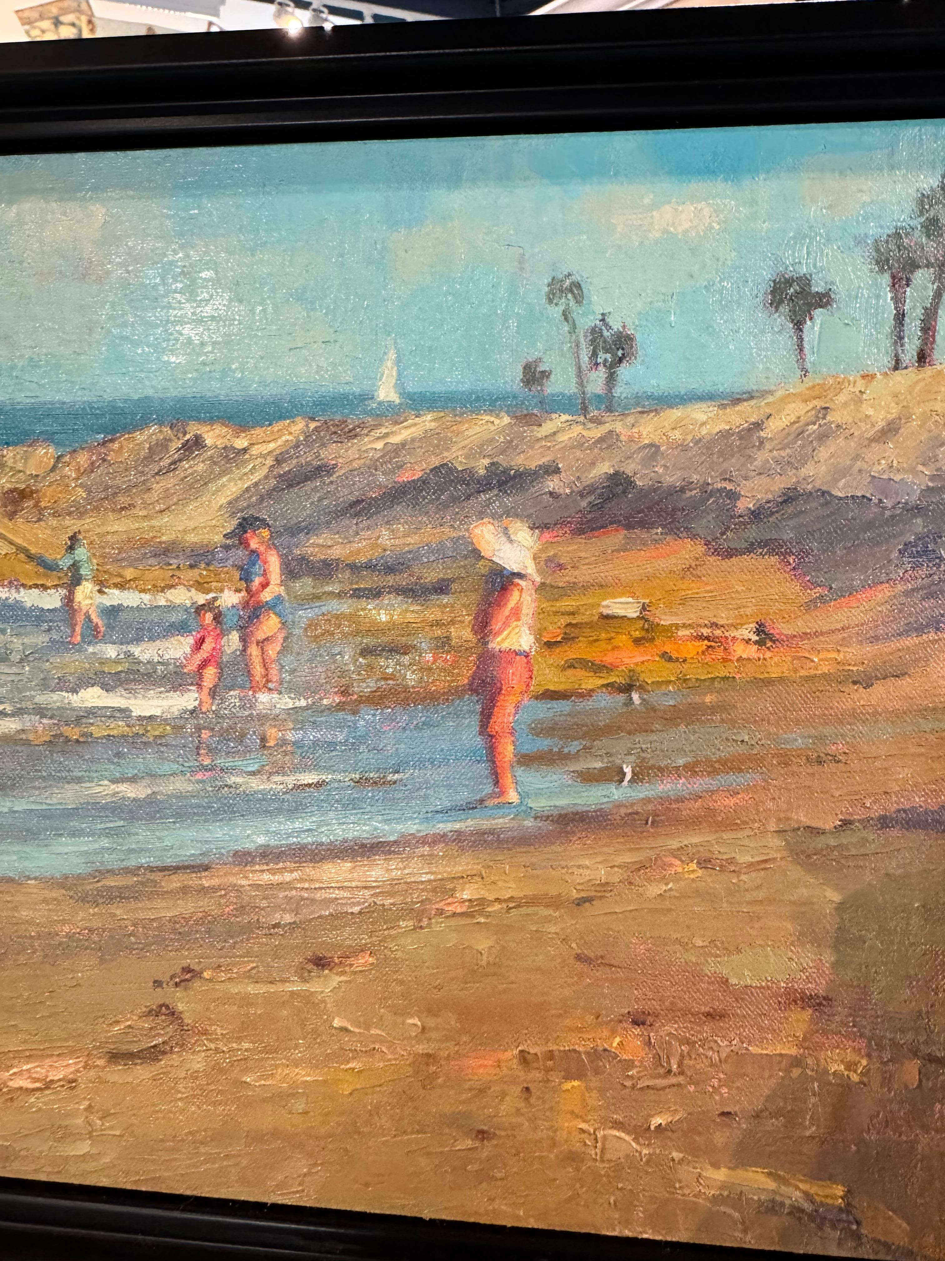 Aruna Rao è una pittrice della Florida specializzata in paesaggi costieri luminosi ad olio. Il suo lavoro cattura l'interazione di luce, colore e atmosfera, evocando un senso di luogo e tranquillità.
Nata e cresciuta in una famiglia di letterati in