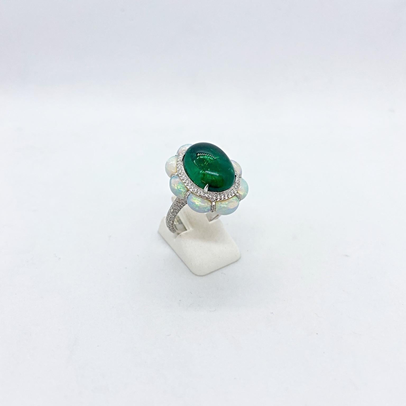 antique cabochon emerald ring