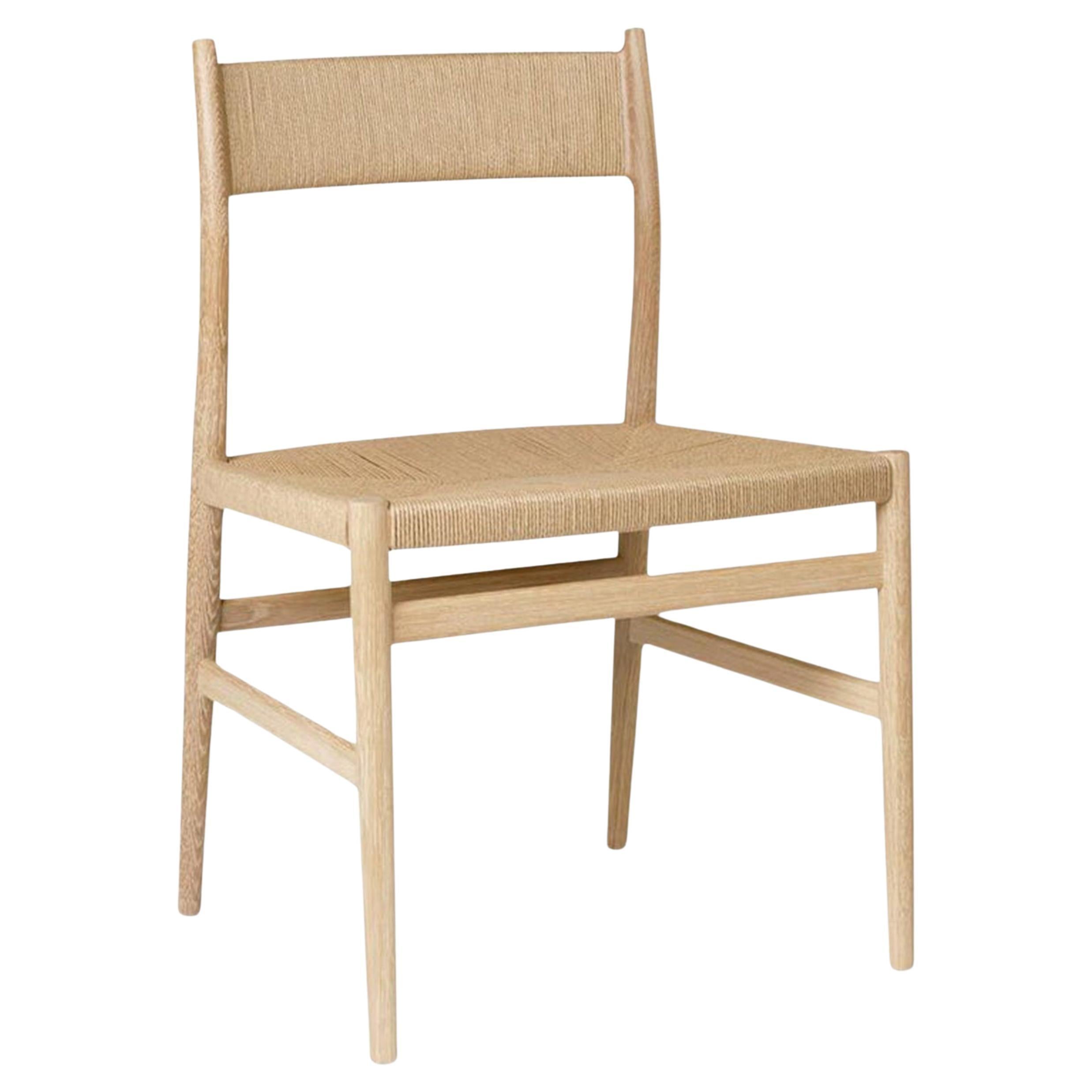 Esszimmerstuhl ARV – geölte Eiche und Papierkordel von David Thulstrup