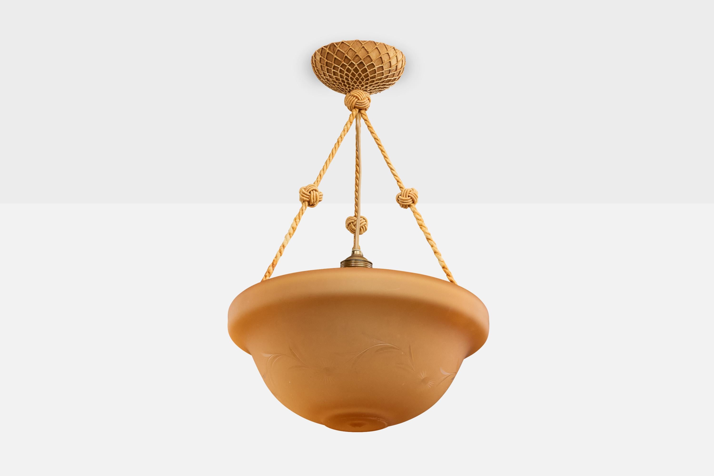 Suspension en verre orange et corde beige attribuée à Arvid Böhlmarks Lampfabrik, Suède, vers les années 1930. 

Dimensions globales (pouces) : 18.0 