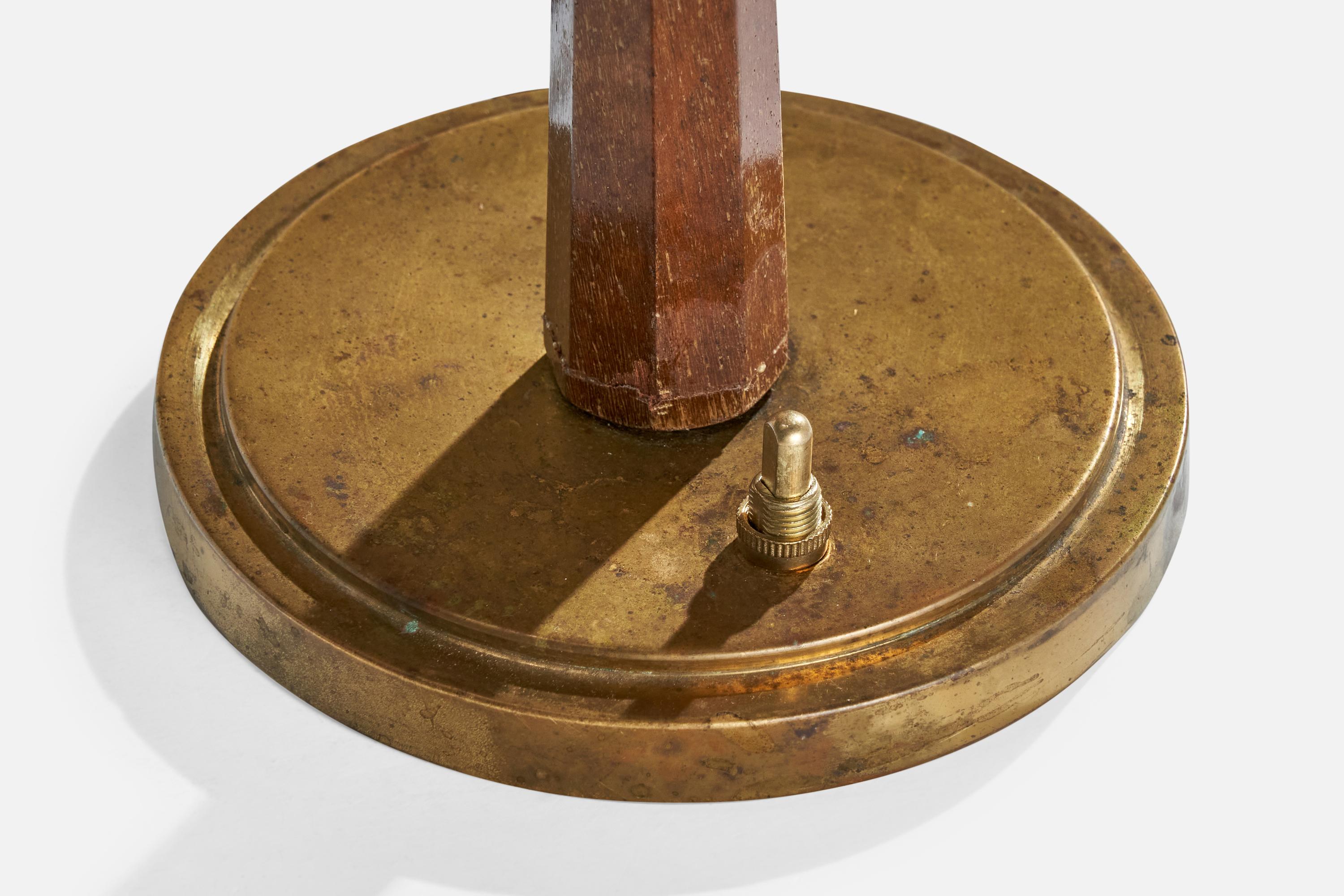 Arvid Böhlmarks Lampfabrik, lampe de table, laiton, Wood, tissu, Suède, années 1930 en vente 1