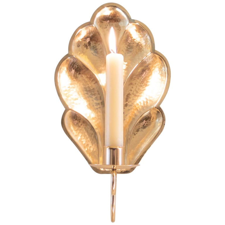 Arvid Johansson, Swedish Mid 20th Century Hammered Brass Sconce For Sale