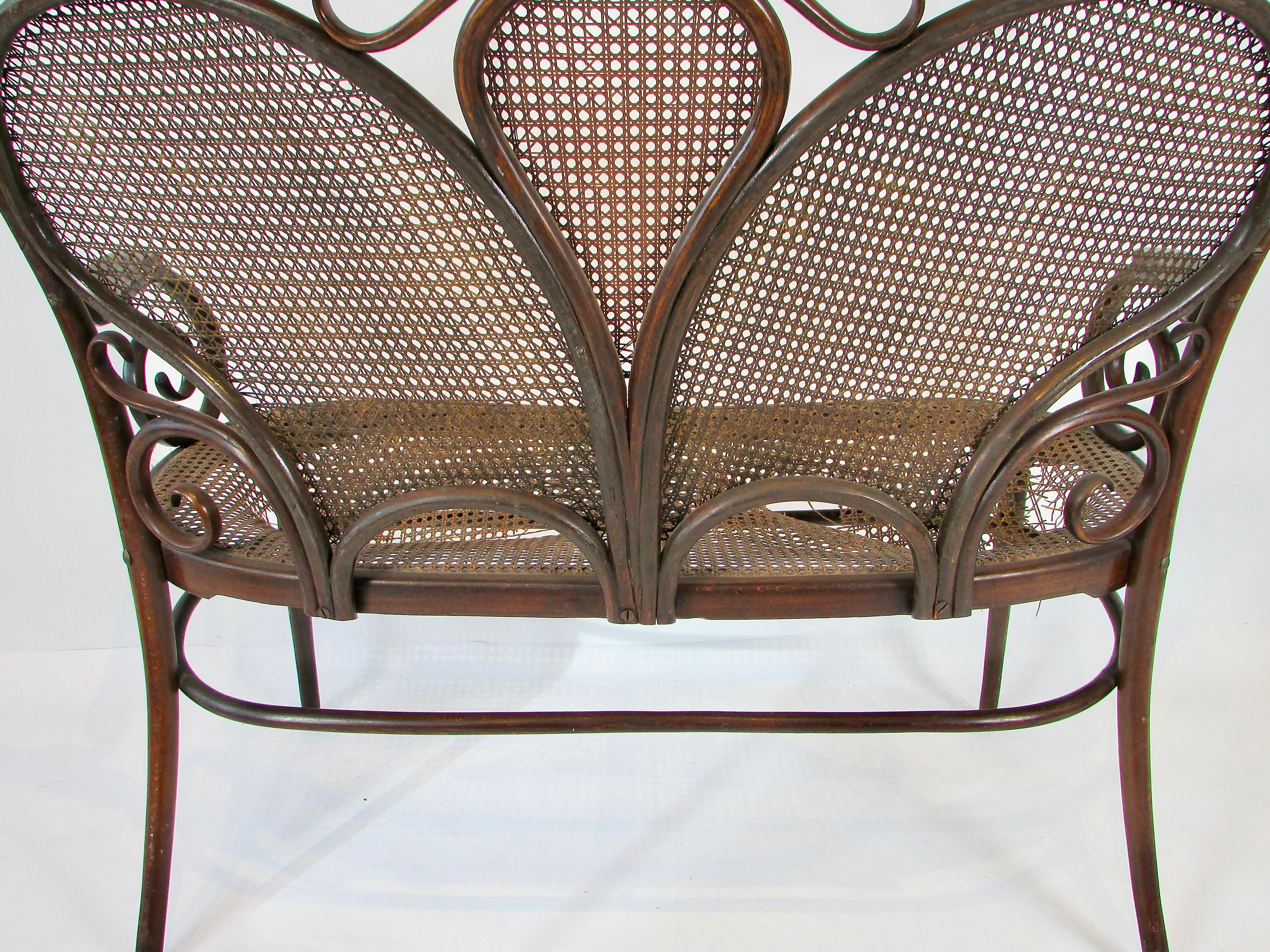 As Found J & J Kohn Turn of the Century Bentwood Settee Vienna For Sale 1