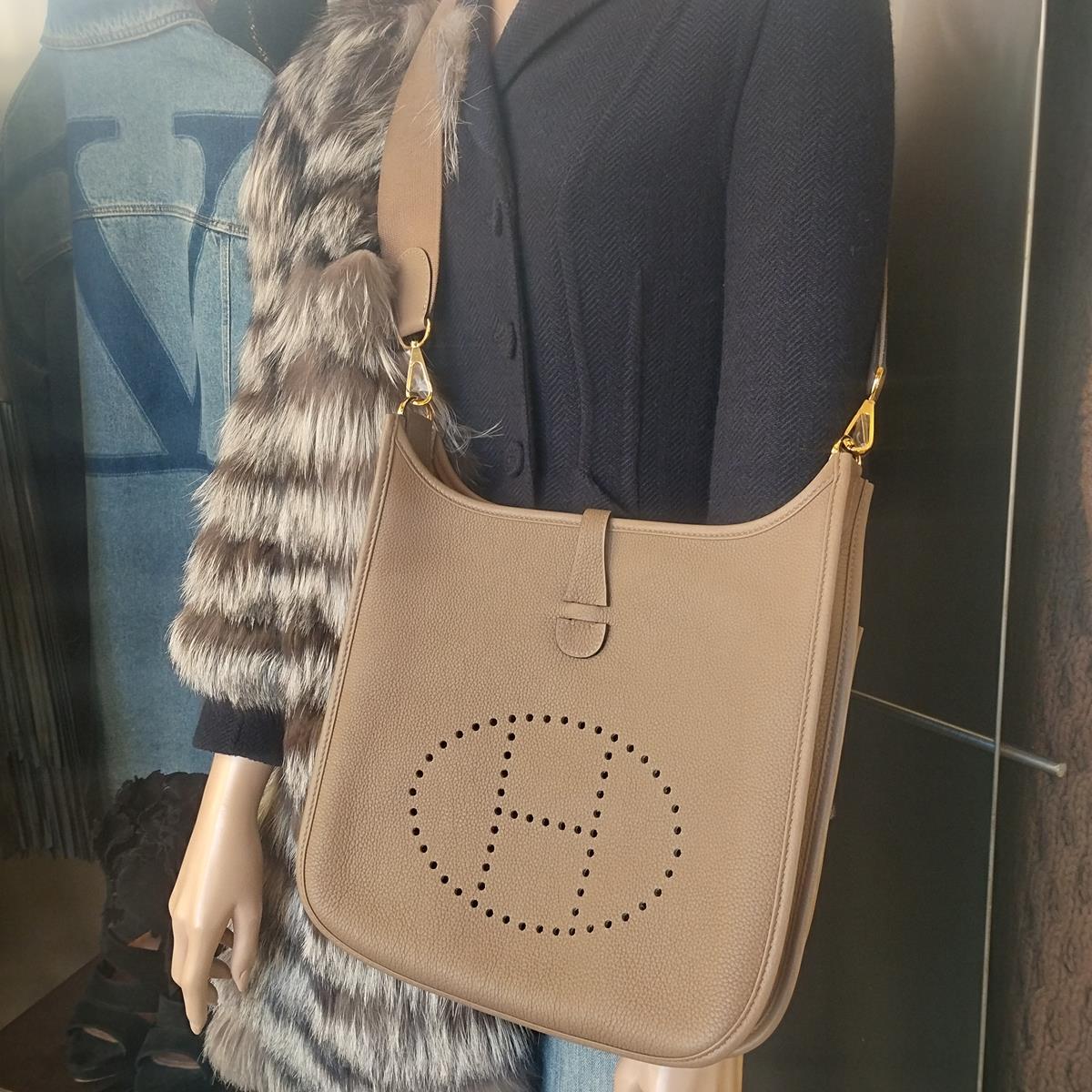 Wie neu Hermès Evelyne Poche III 29 9