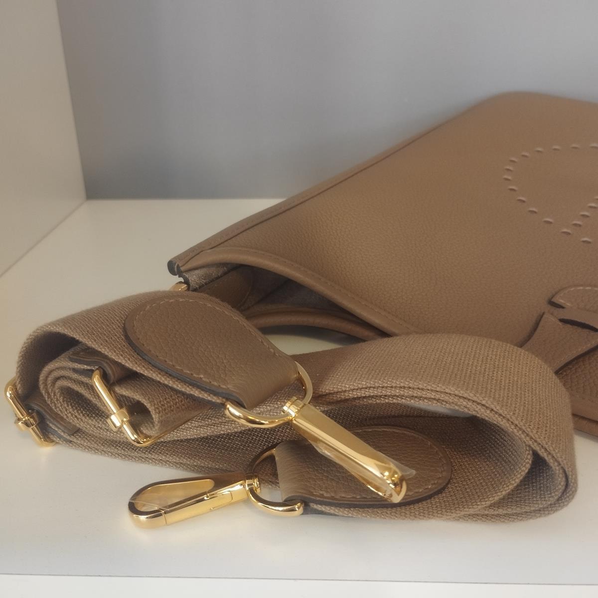 Wie neu Hermès Evelyne Poche III 29 Damen