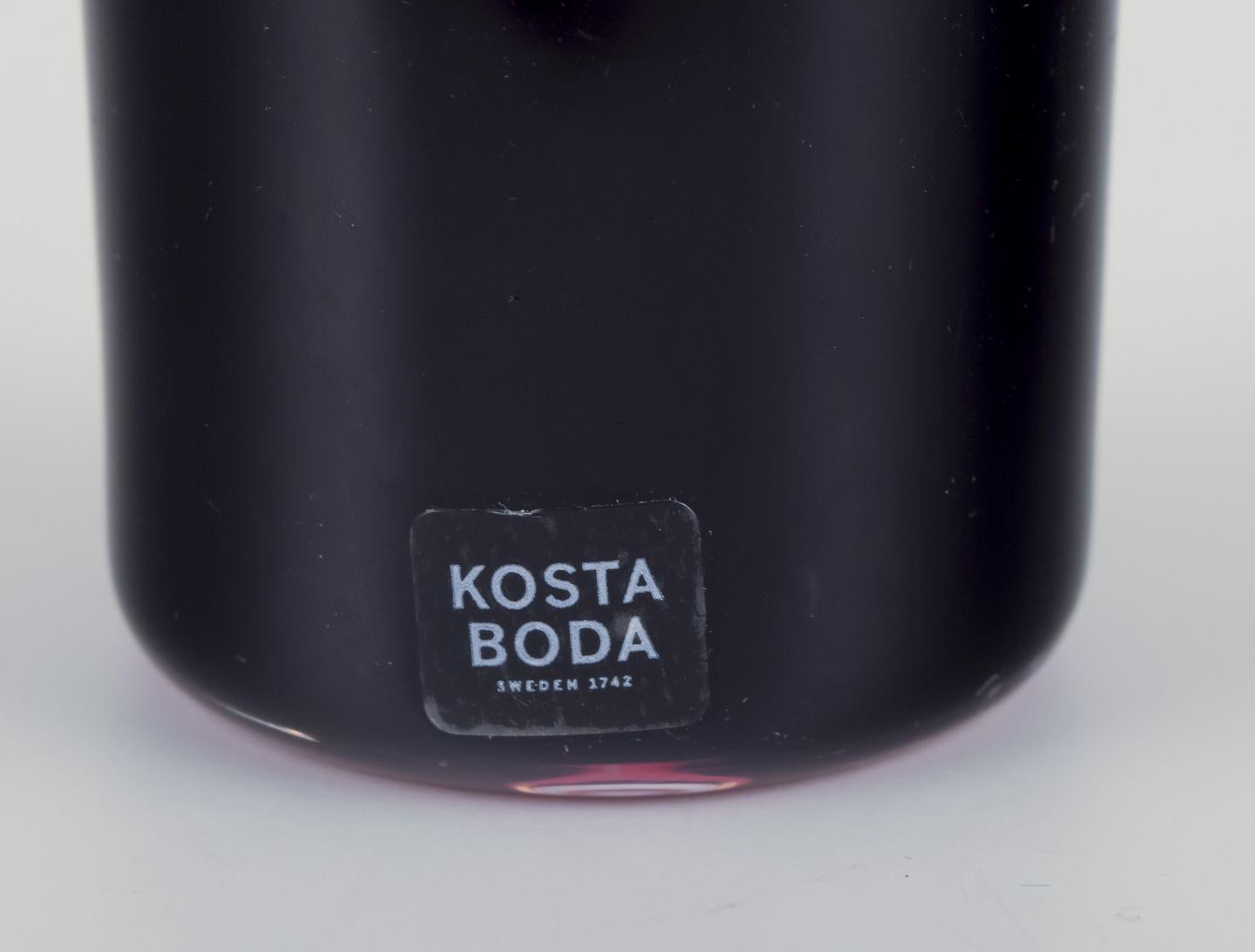 Svedese Åsa Jungnelius per Kosta Boda. Scultura 'Make Up' a forma di rossetto. in vendita