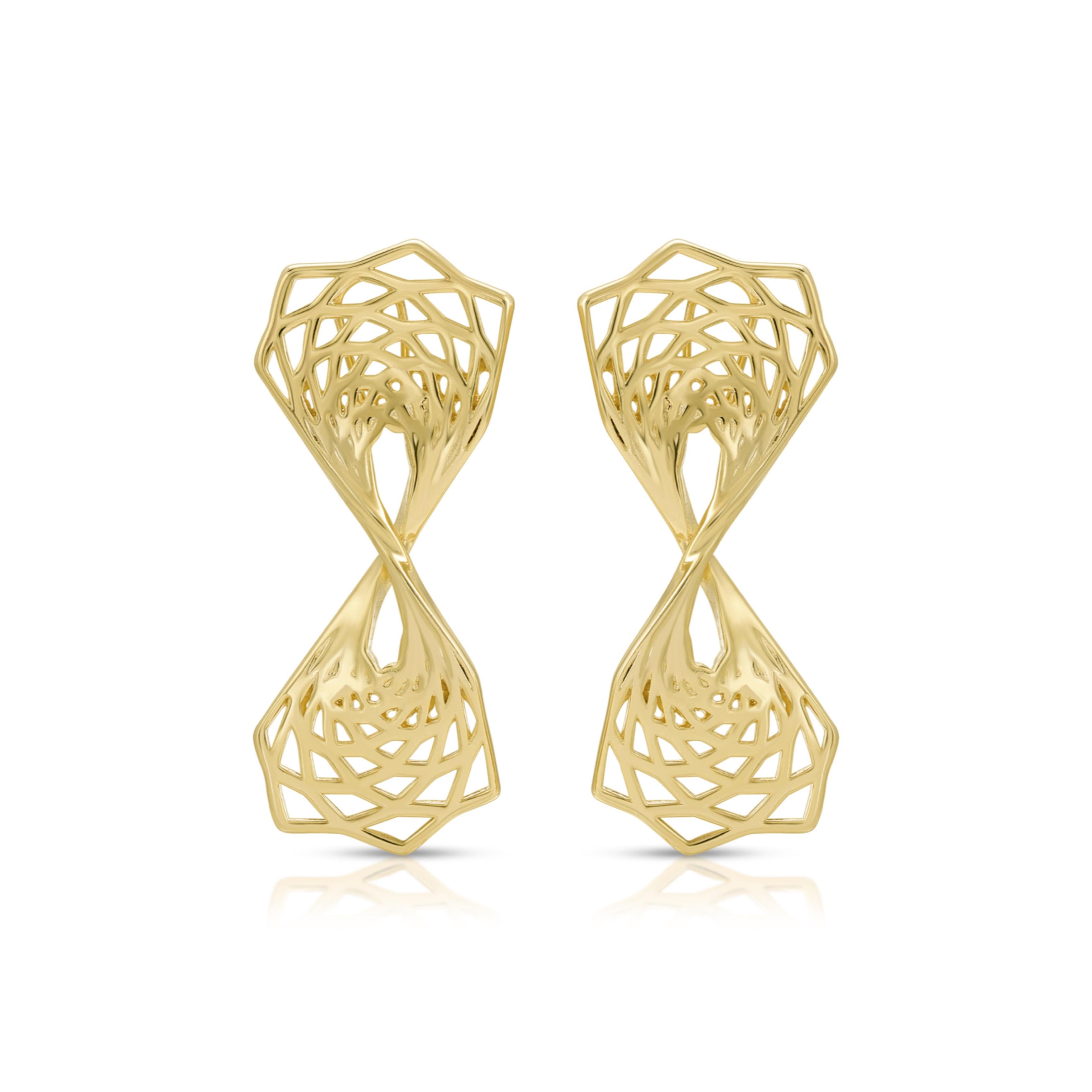 Who says geometry has to be perfect? The Asa Twisted Earrings are proof that breaking the rules can be fun - and stylish! These earrings feature a geometric pattern that's been perfectly drawn, but then twisted or folded to create a whole new form.