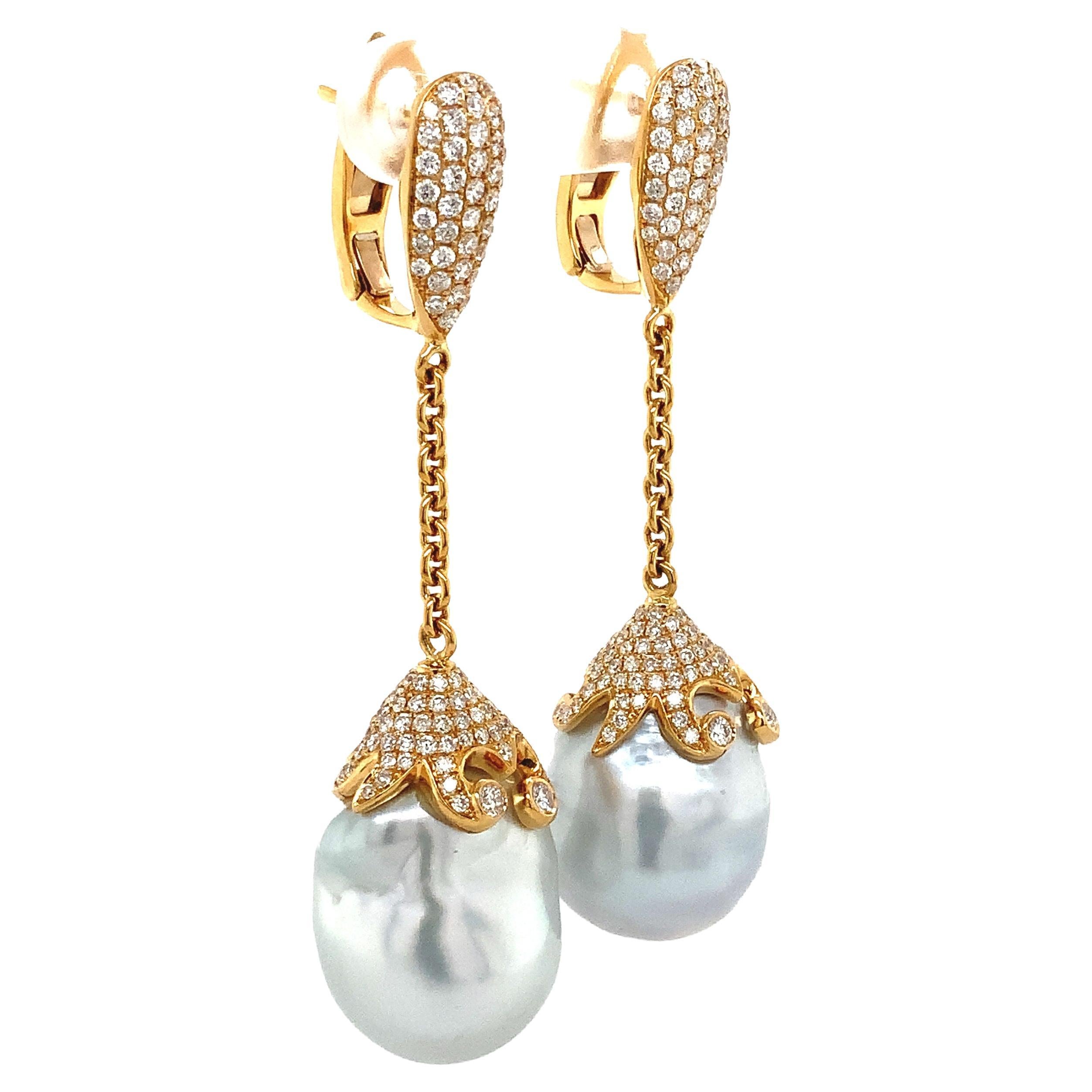ASBA Collection 18kt Yellow Gold White South Sea Baroque Pearl and Pavé Set Diam For Sale