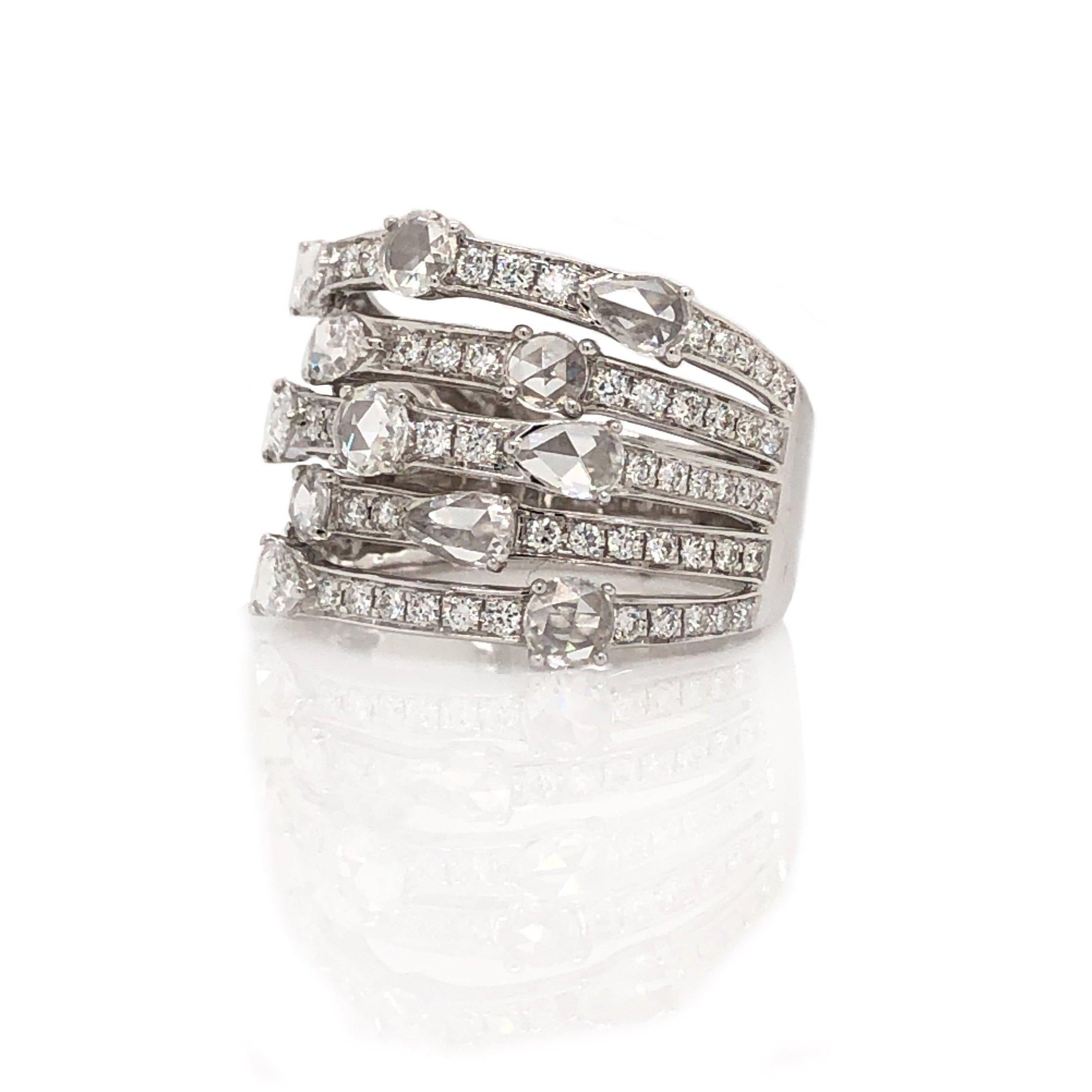Taille rose The Row Collection 5 Row Band Diamants taille rose et brillant 1.84 Carat Tw 18k Wh en vente