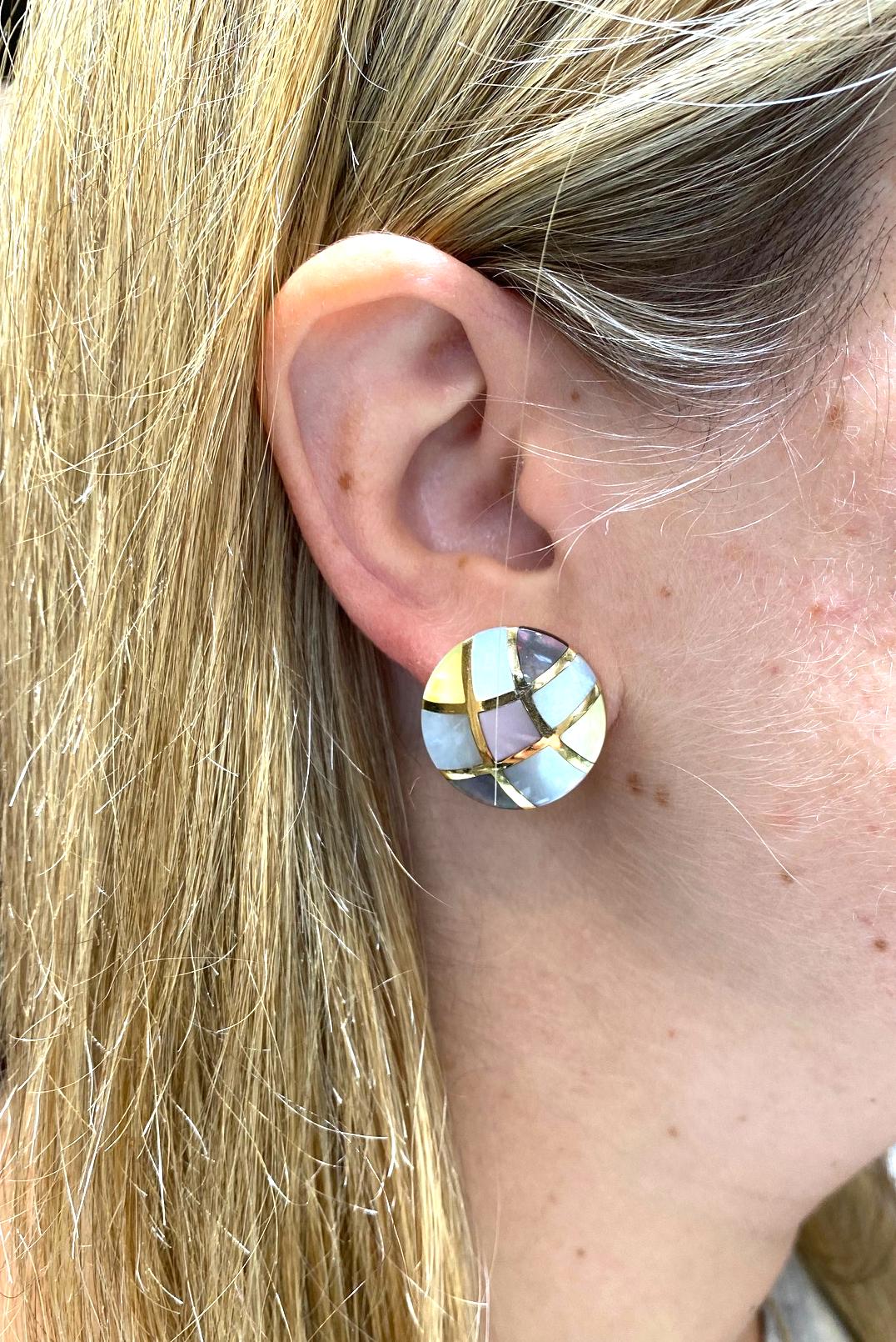 Asch Grossbardt 14 Karat Yellow Gold Mother of Pearl Inlay Button Clip Earrings In Excellent Condition In  Baltimore, MD