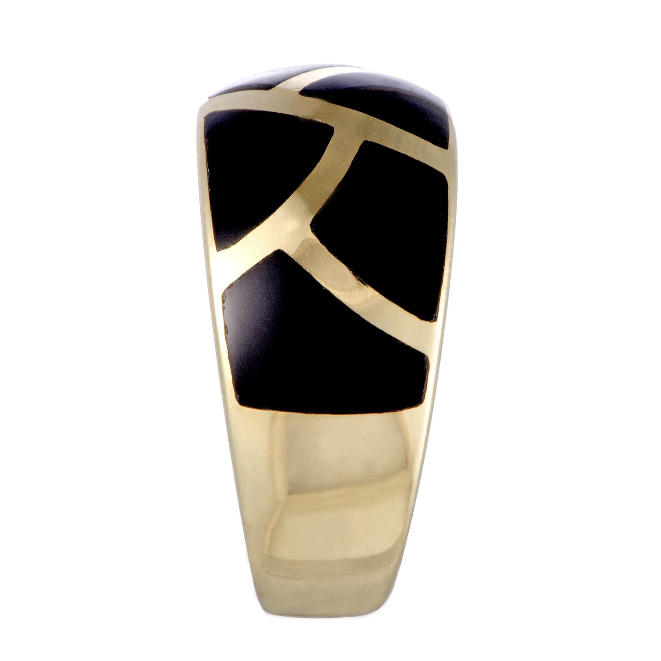 Asch Grossbardt 14 Karat Yellow Gold Tiled Black Enamel Ring In New Condition In Southampton, PA