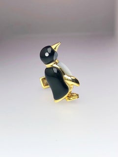 Asch Grossbardt 14 Karat Gold Penguin Cufflinks with Onyx and Mother of Pearl