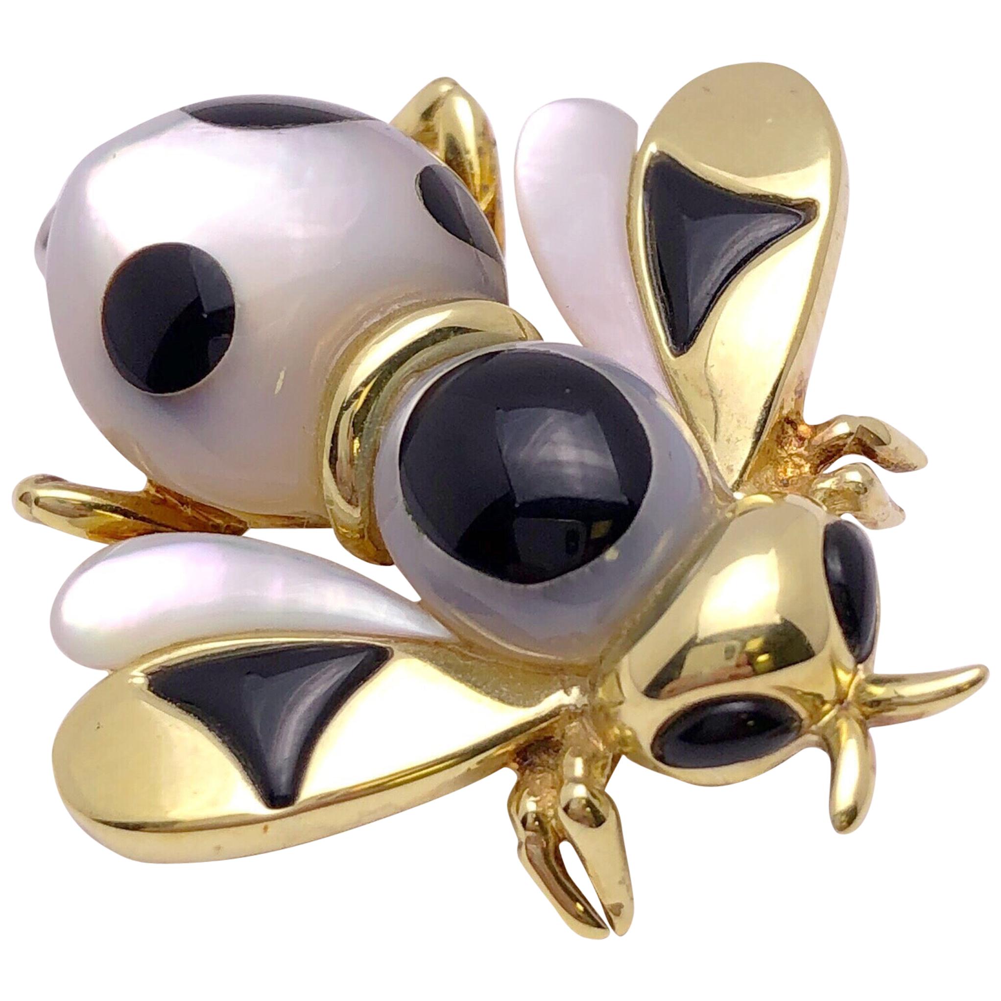 Asch Grossbardt 18 Karat Yellow Gold Bee Brooch with Onyx and Mother of Pearl