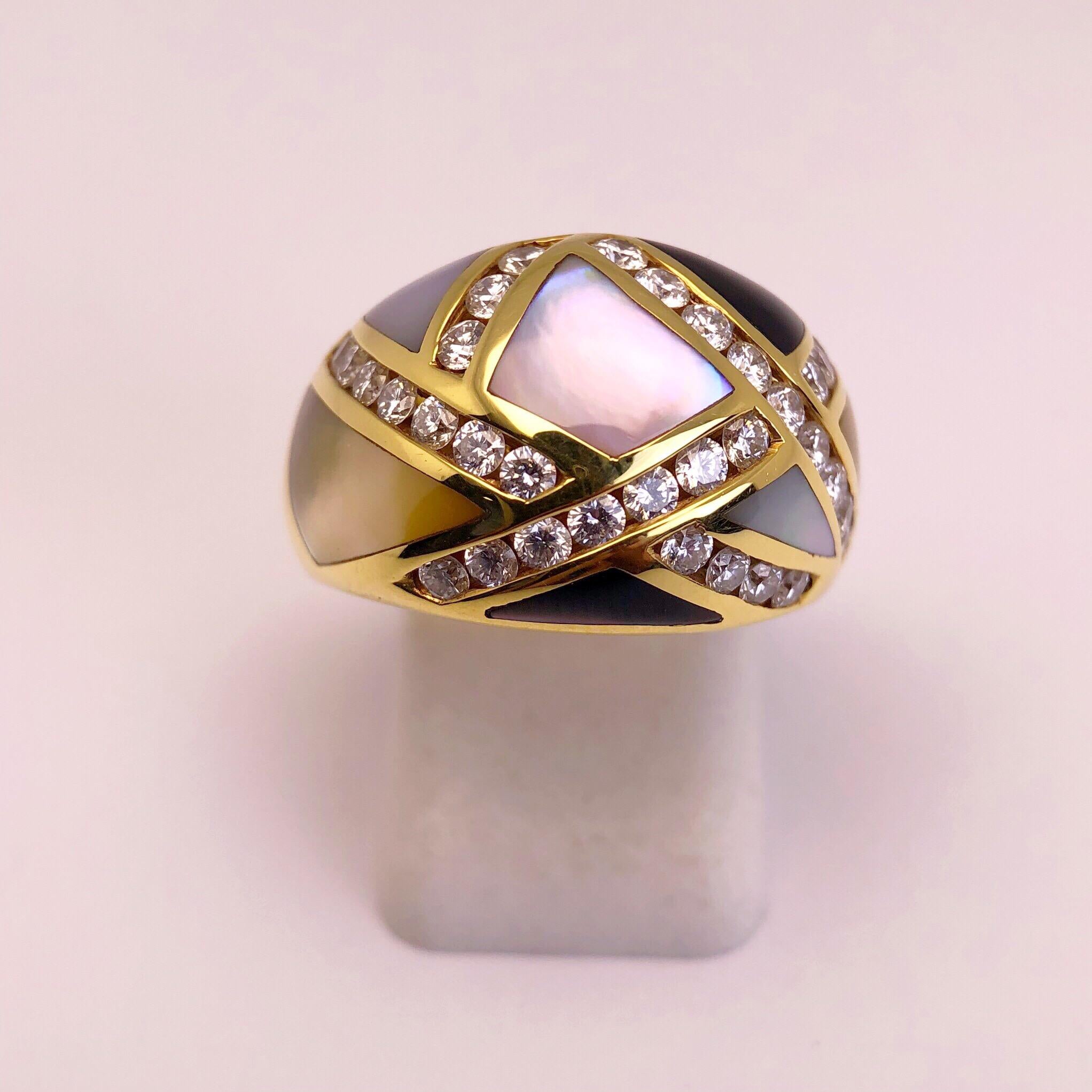 Asch Grossbardt 18 KT Gelbgold, 1.00 CT Diamant und Perlmutt Dome Ring im Zustand „Neu“ im Angebot in New York, NY