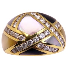 Asch Grossbardt Anillo Cúpula de Oro Amarillo de 18 KT, Diamante de 1,00 CT y Madreperla