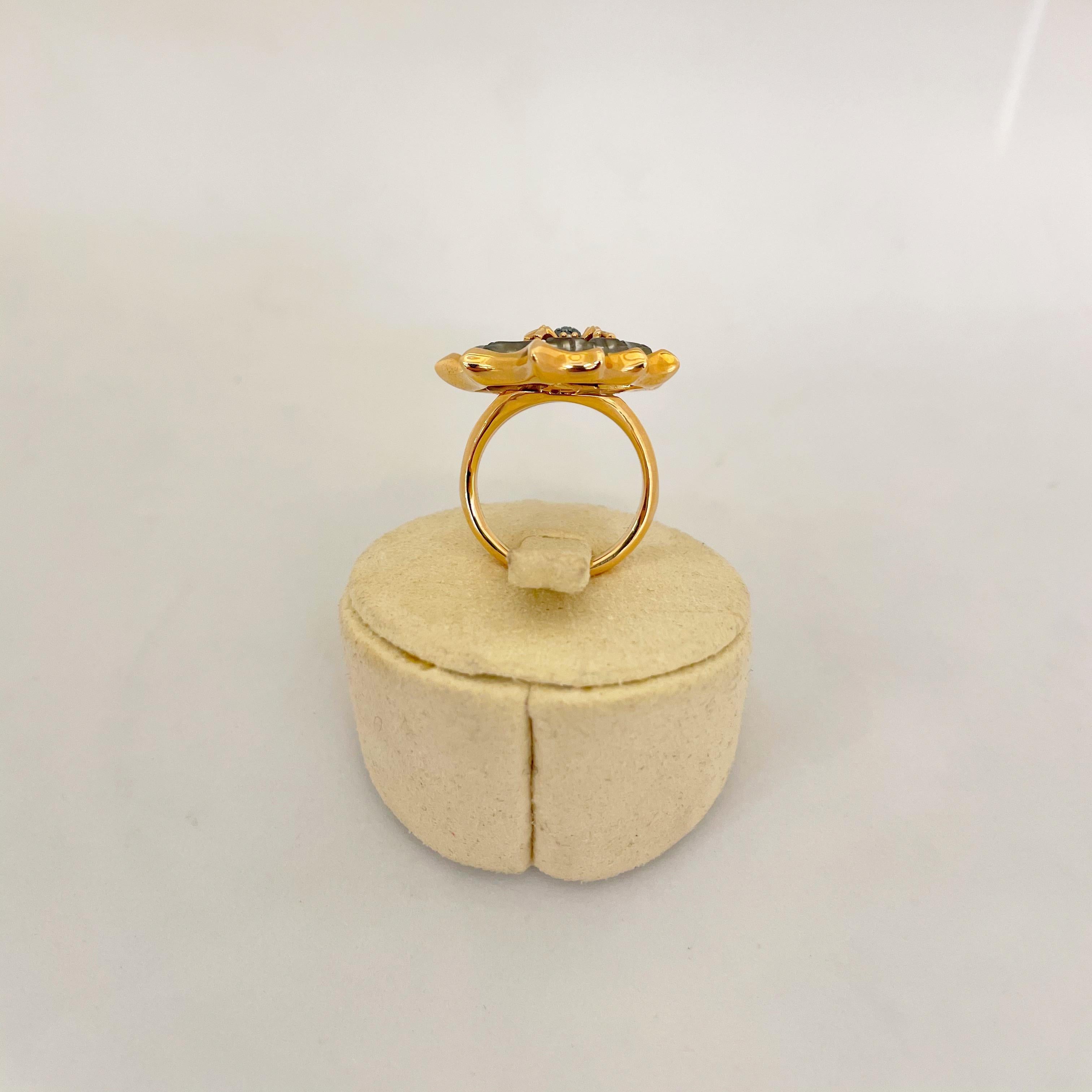 18KT RG Spinnenweb-Ring mit Diamantspinnen und Perlmutt von Asch Grossbardt für Damen oder Herren im Angebot