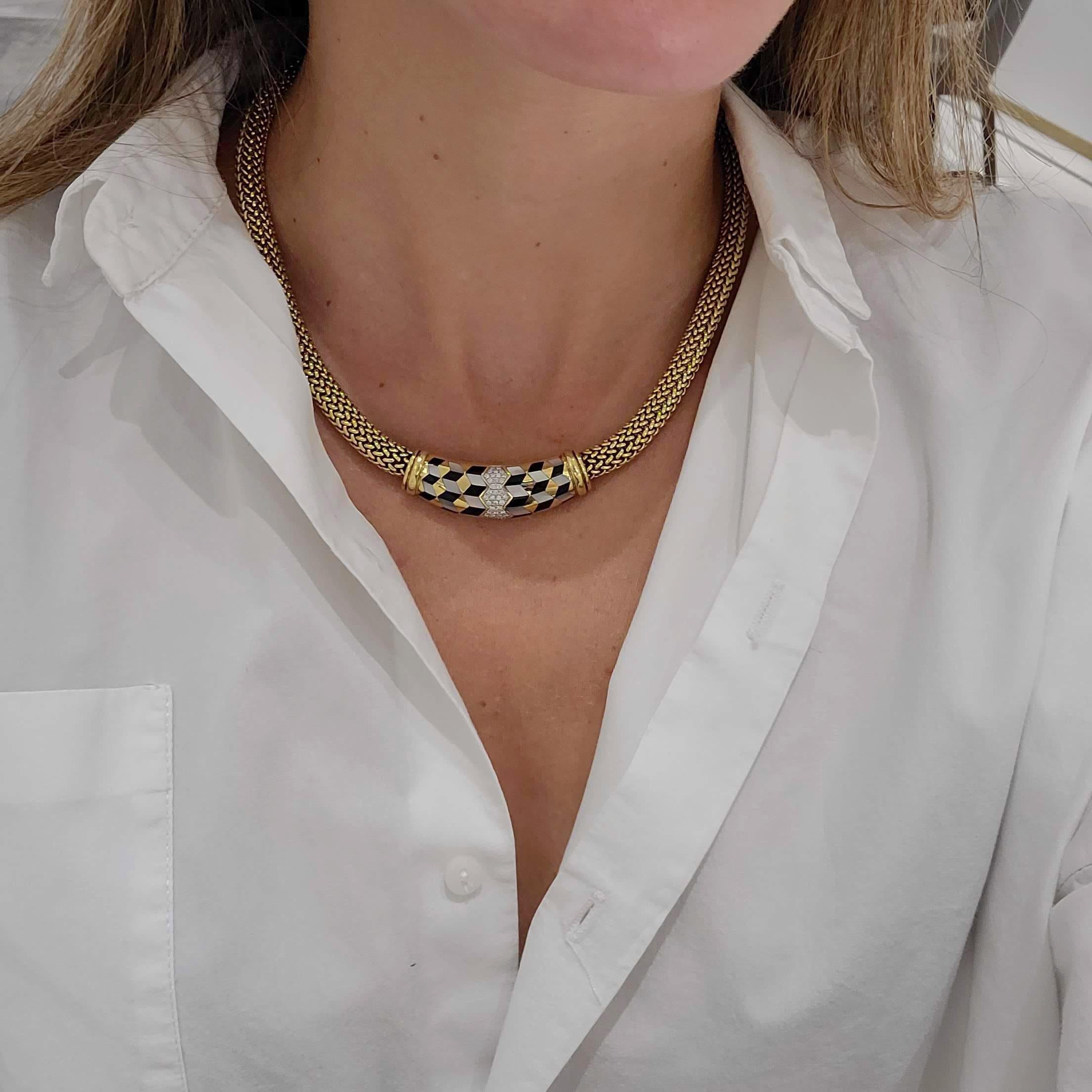 Asch Grossbardt 18 Karat Gold Halskette mit Intarsien aus Onyx, Perlmutt und Diamanten für Damen oder Herren im Angebot