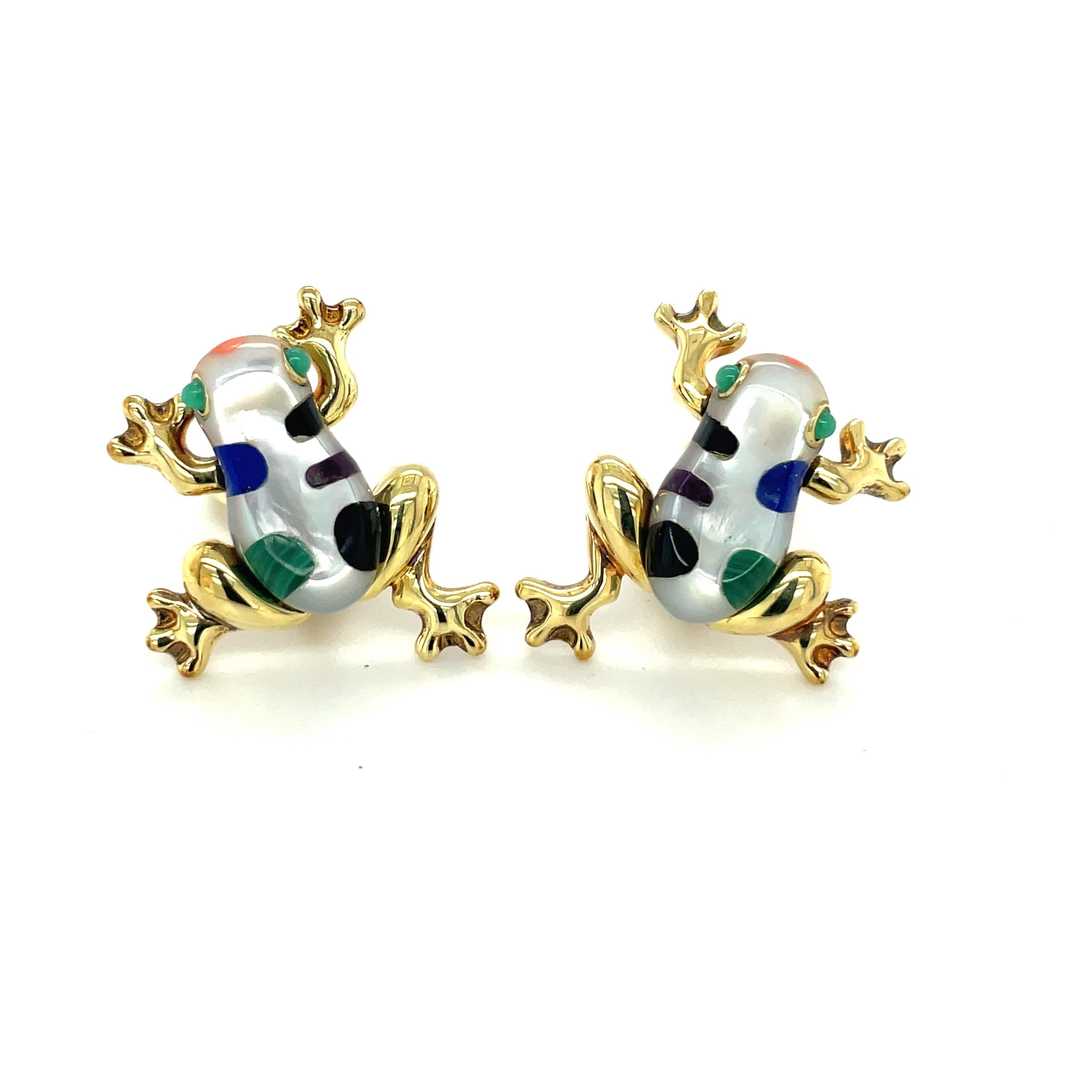 Asch Grossbardt Boucles d'oreilles grenouille en nacre 18KT YG avec pierres incrustées Neuf - En vente à New York, NY