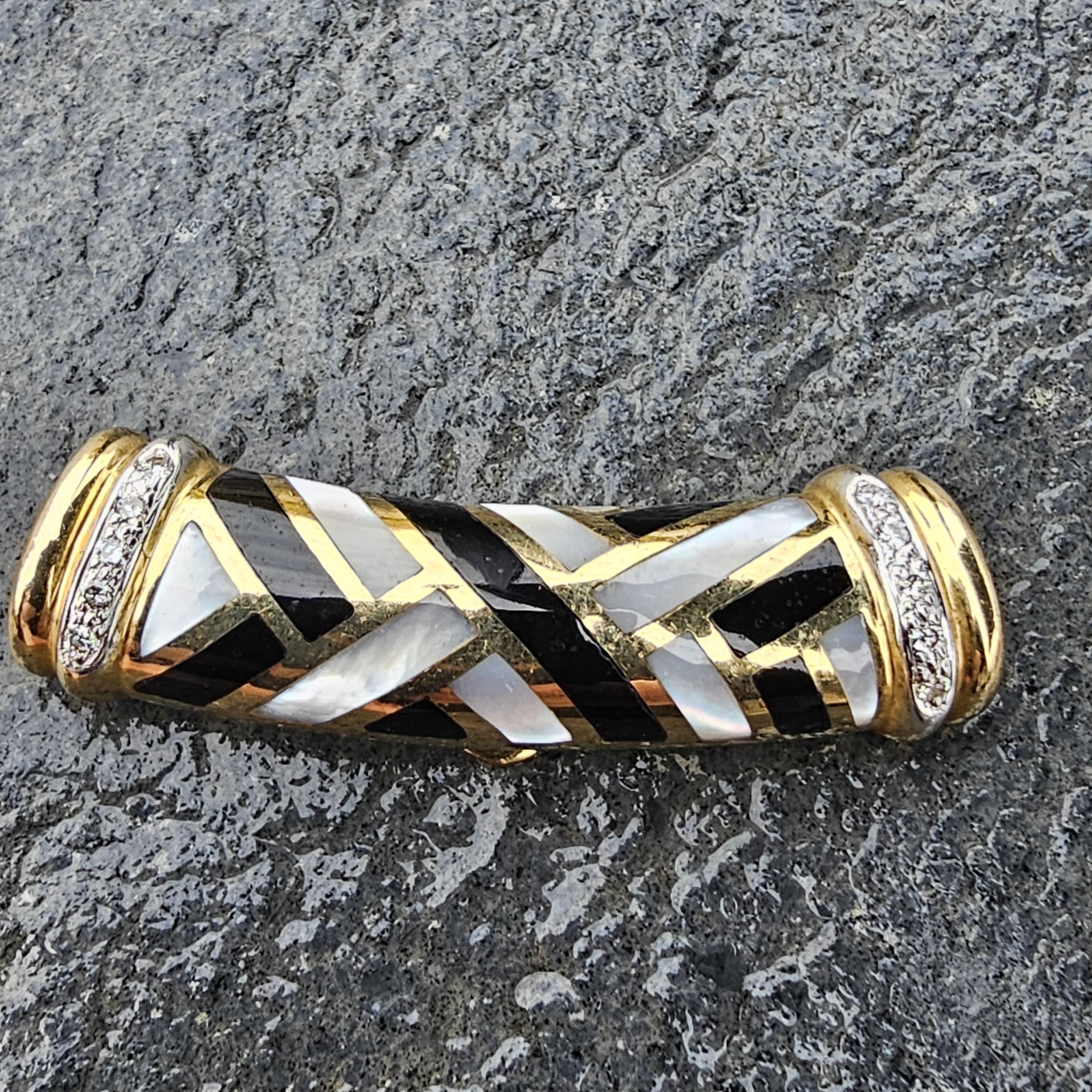 Asch Grossbardt pendentif coulissant or jaune 14k diamant nacre perle onyx 13.3g Pour femmes en vente