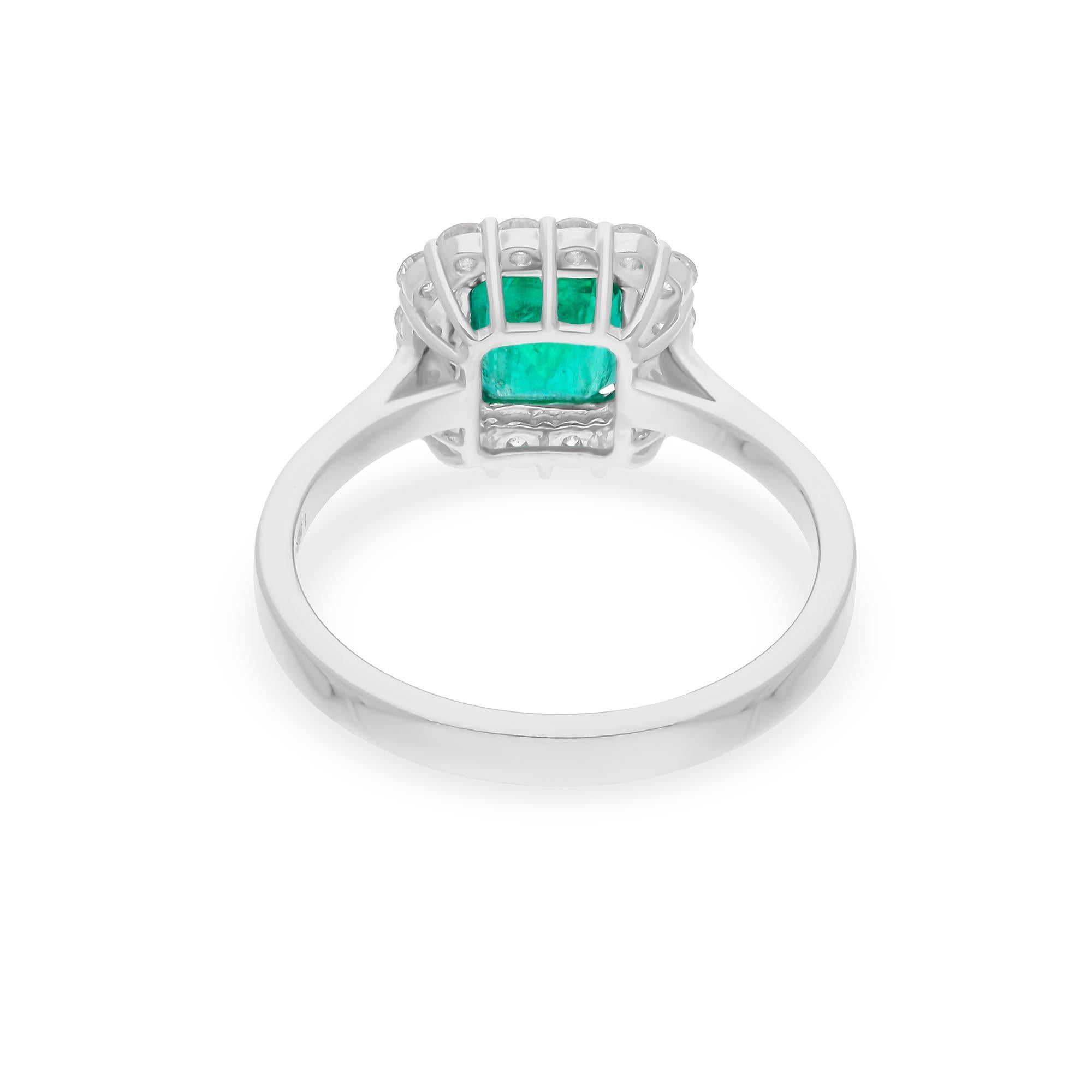 Im Angebot: Ascher Cut Sambia Smaragd Diamant Halo Frauen Verlobungsring 18k Weißgold () 6