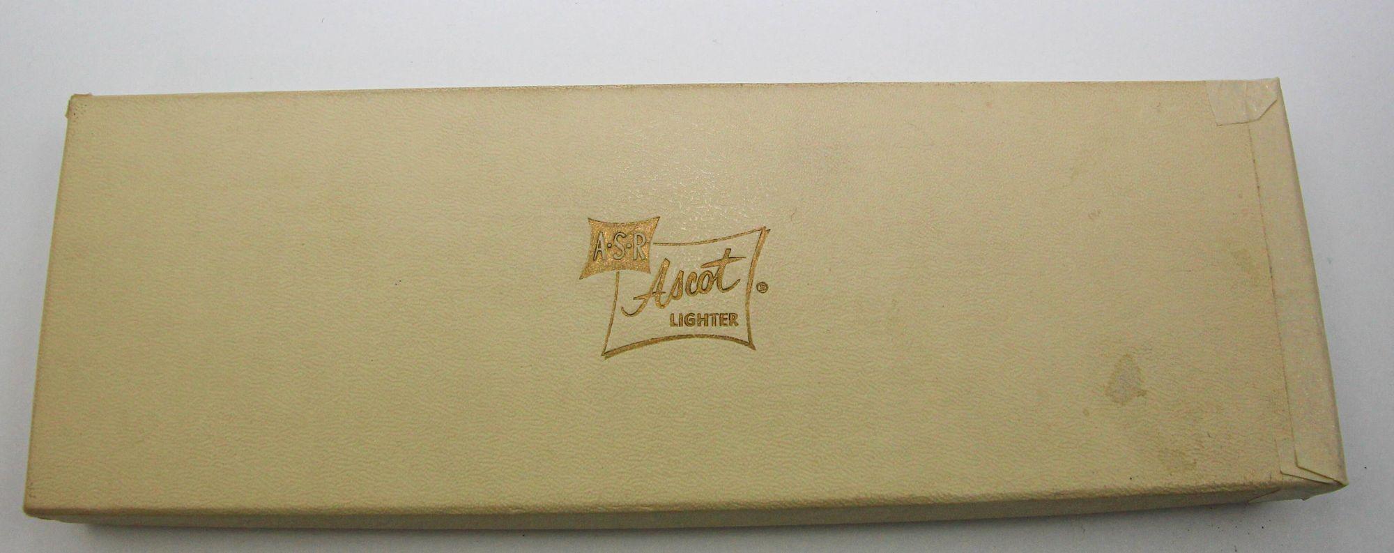 Ascot Florentine Briquet ouvre-lettres Presse-papier Or et Brown 1950s en vente 5