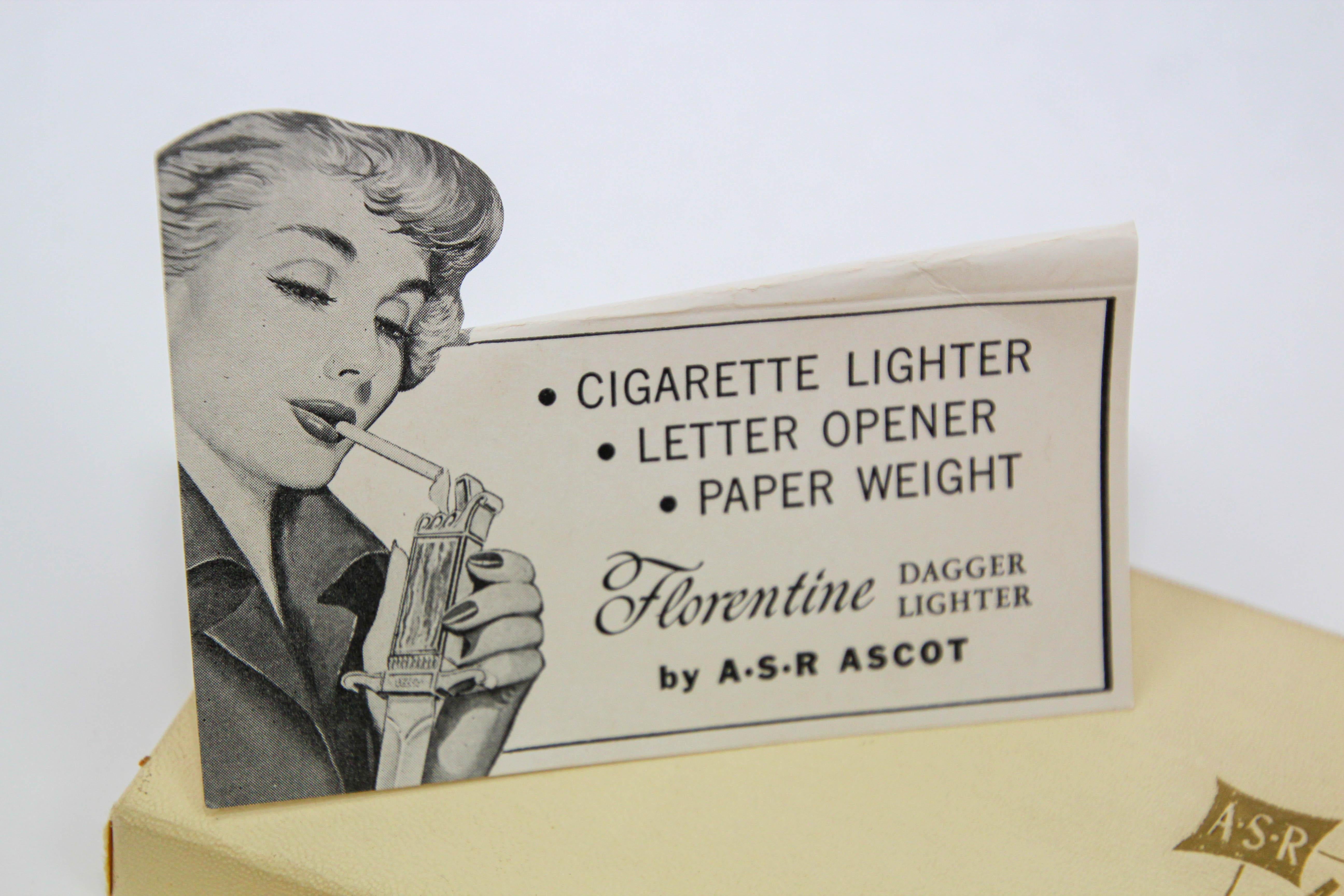 Ascot Florentine Briquet ouvre-lettres Presse-papier Or et Brown 1950s Bon état - En vente à North Hollywood, CA