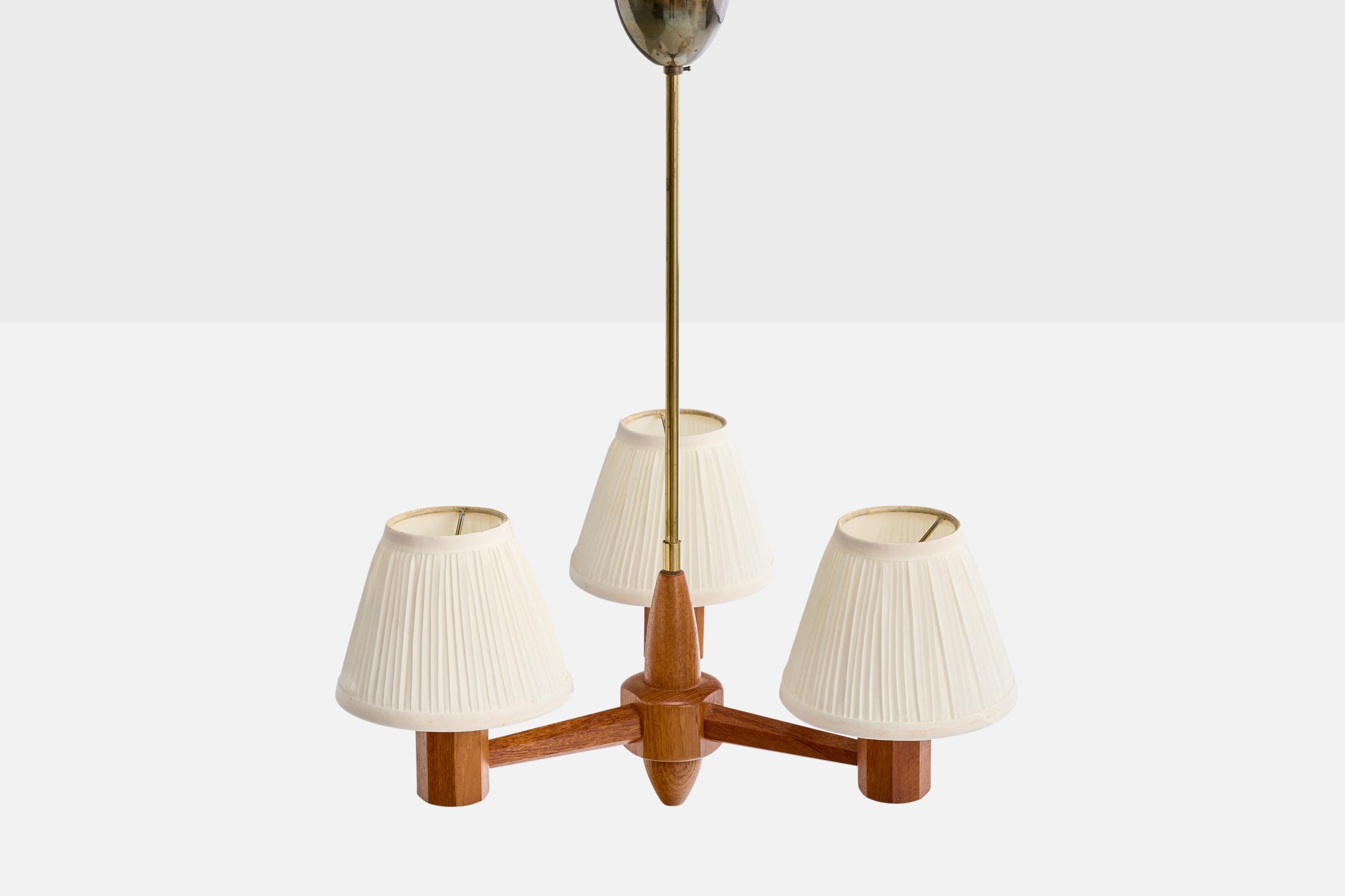 Suédois ASEA Attribution, Lustre, Teck, Laiton, Tissu, Suède, années 1950 en vente
