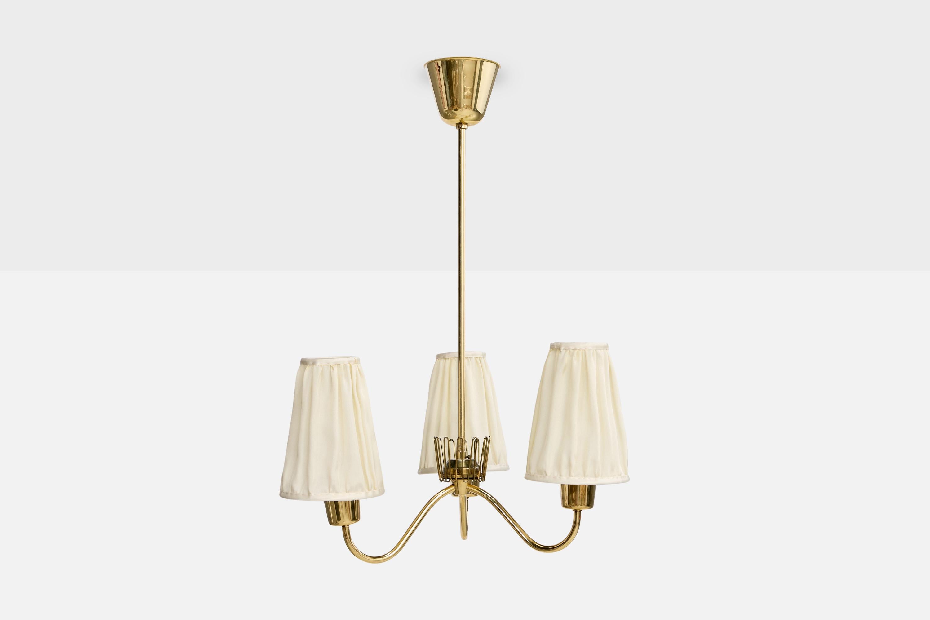 Scandinave moderne ASEA, lustre, laiton, tissu, Suède, années 1940 en vente