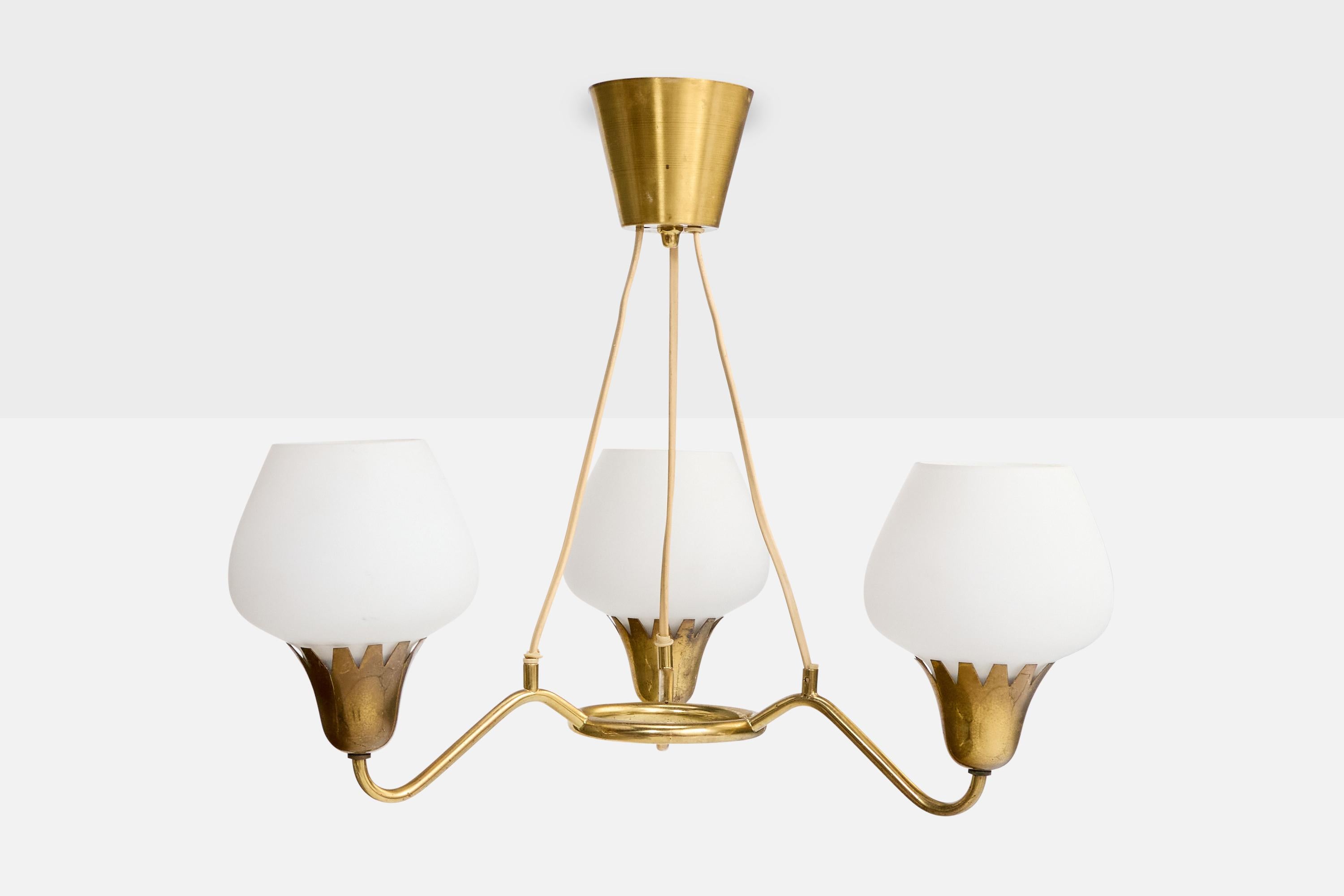 Mid-Century Modern ASEA, lustre, laiton, verre, Suède, années 1950 en vente