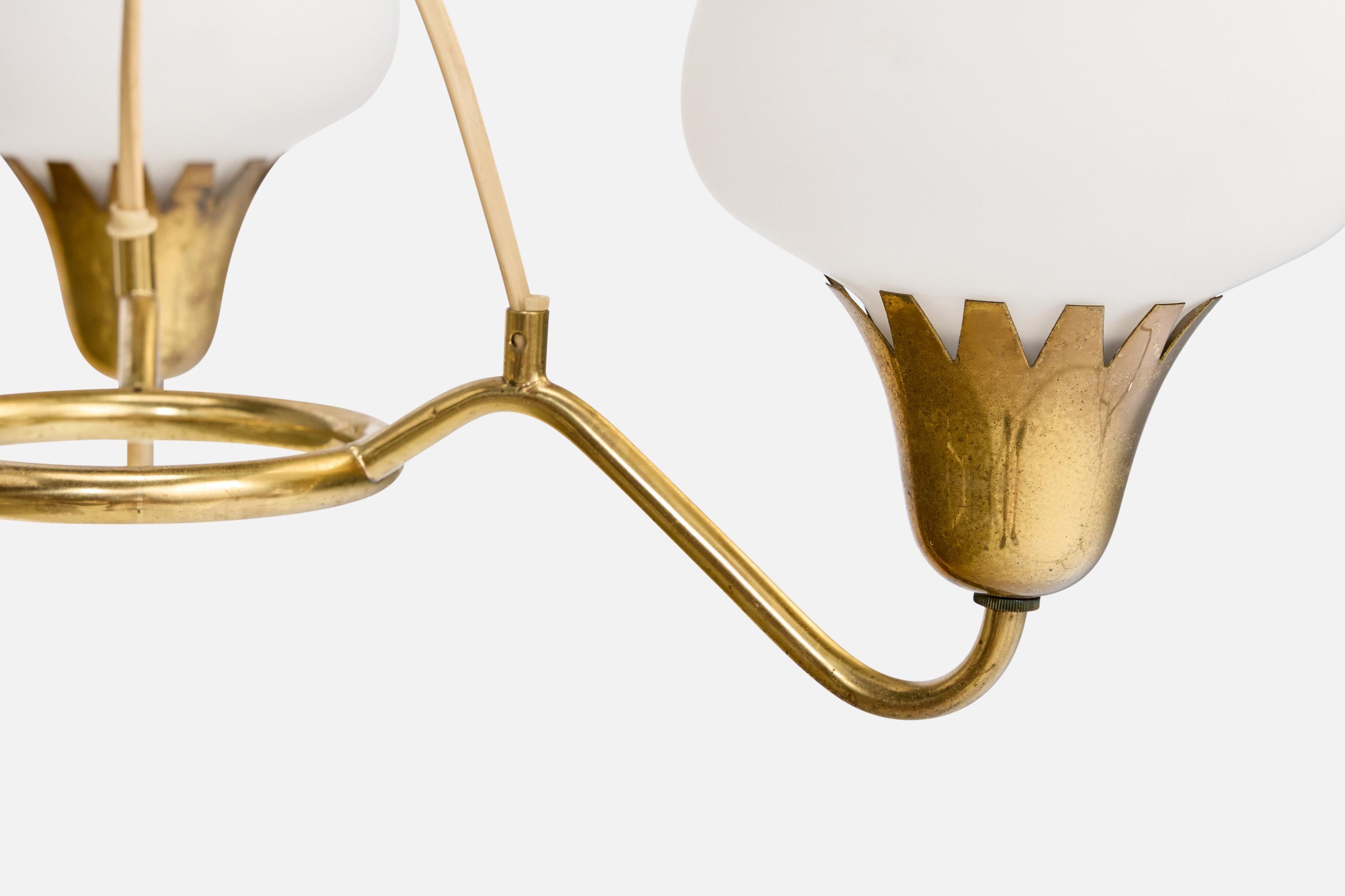 Milieu du XXe siècle ASEA, lustre, laiton, verre, Suède, années 1950 en vente