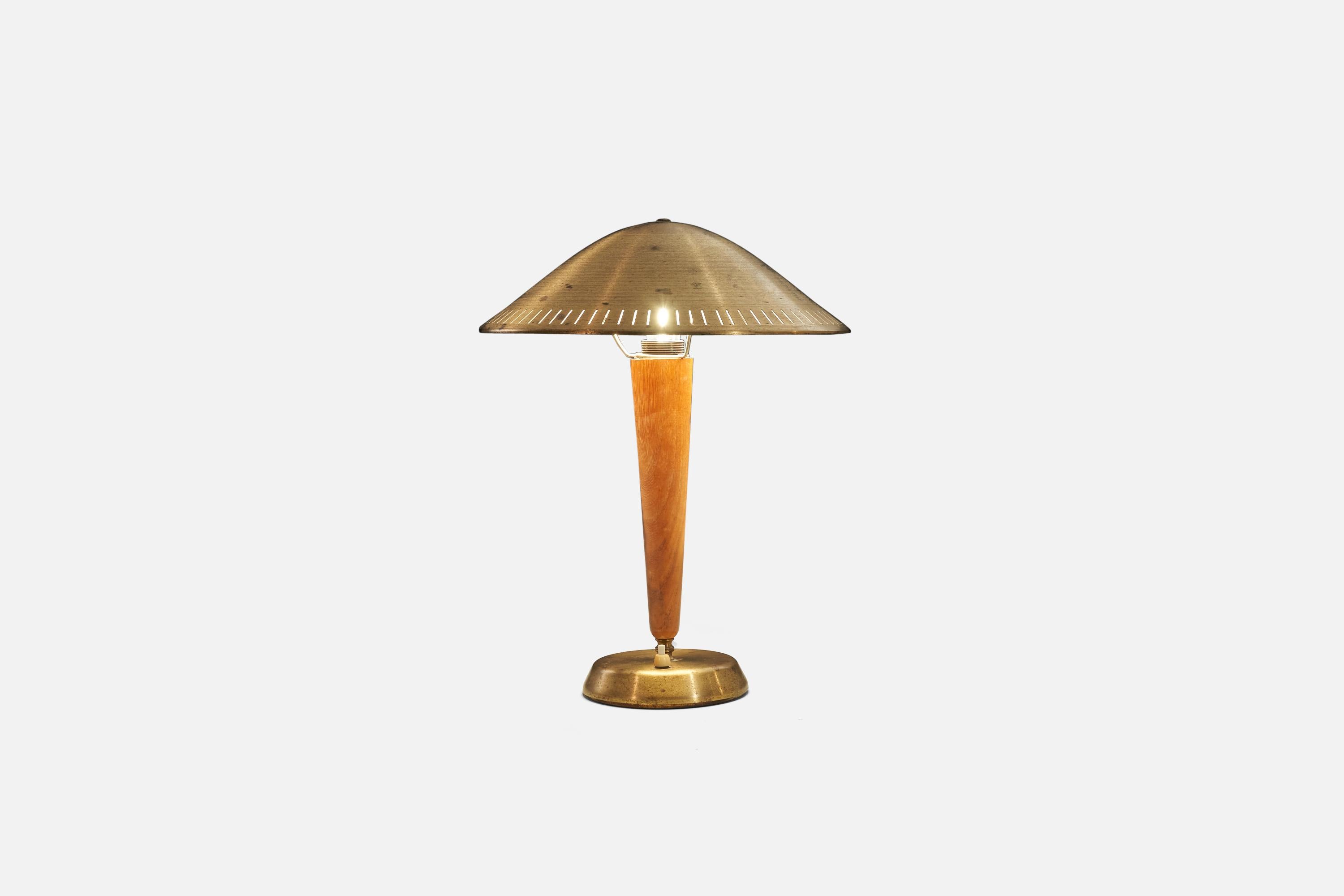 Swedish ASEA, Desk Light / Table Lamp, Brass, Elm, Sweden, 1940s For Sale