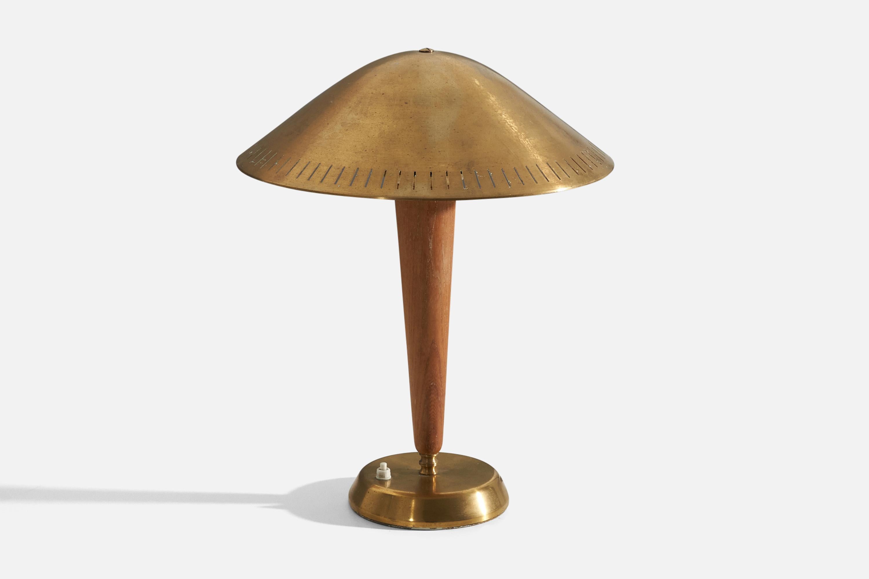 Swedish ASEA, Desk Light / Table Lamp, Brass, Elm, Sweden, 1940s For Sale