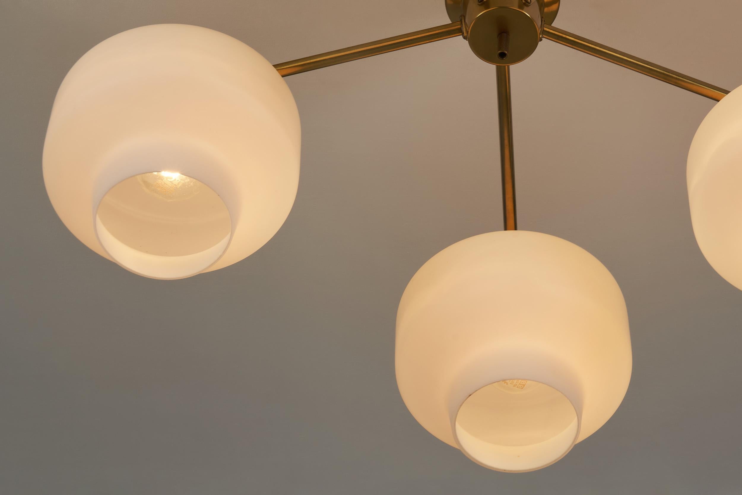 Asea-Elektroskandia Five Arm Brass and Glass Ceiling Light, Sweden ca 1950s For Sale 4