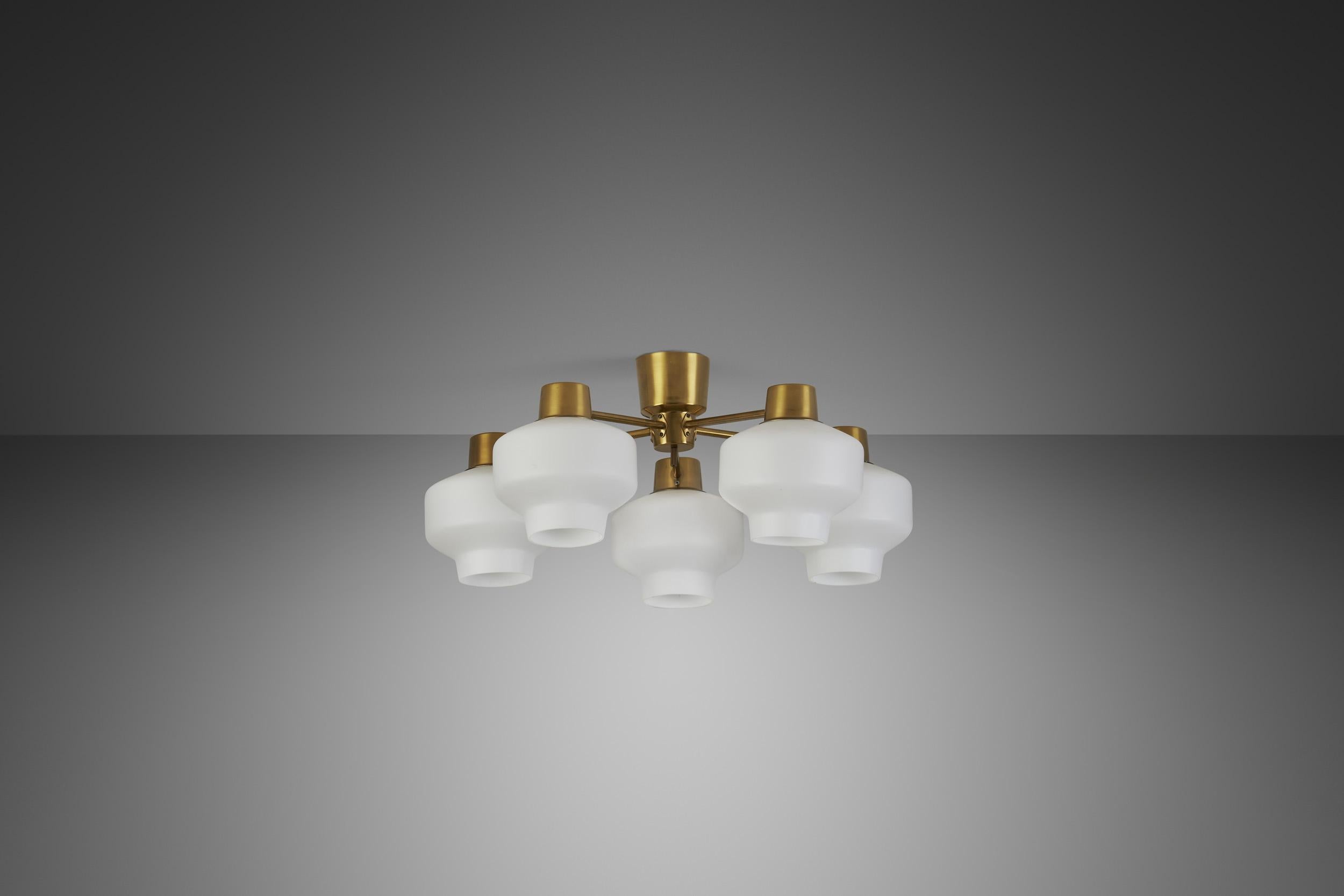 Asea-Elektroskandia Five Arm Brass and Glass Ceiling Light, Sweden ca 1950s For Sale 3