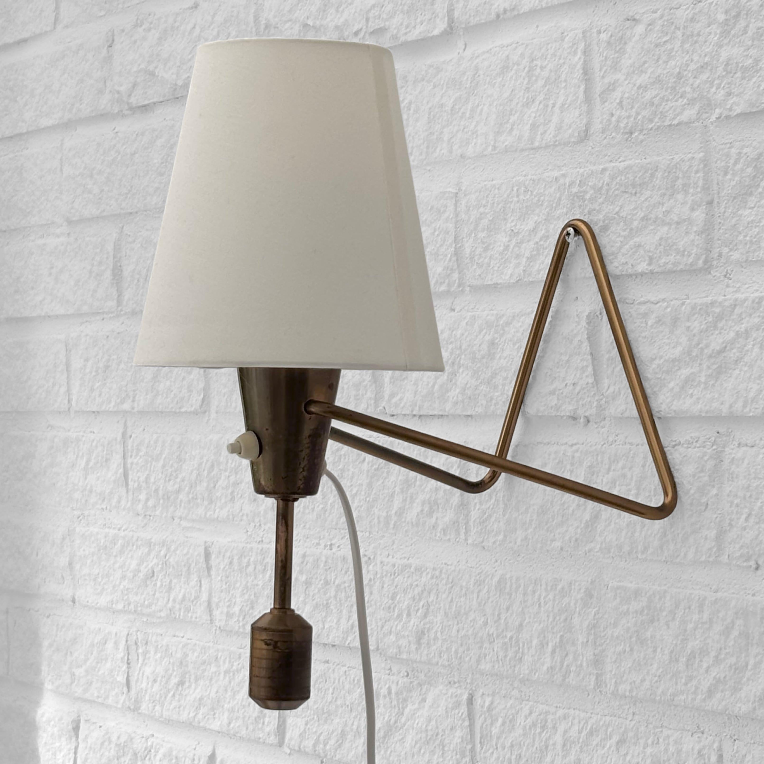 ASEA, modernist table lamp E1145, brass, Scandinavian design, Sweden, 1950s en vente 3