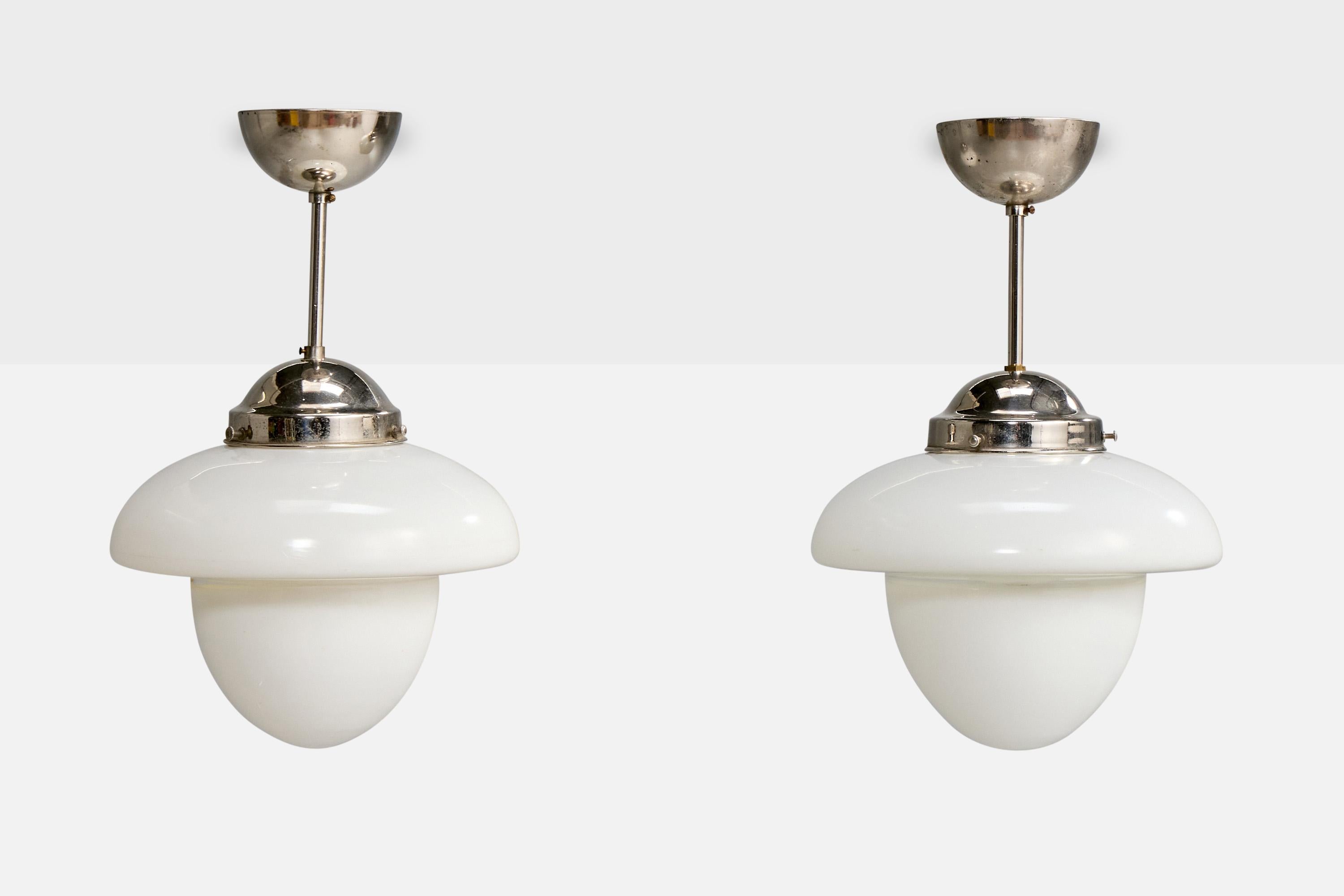 Scandinavo moderno ASEA, Lampade a sospensione, Vetro, Cromo, Svezia, anni '30 in vendita