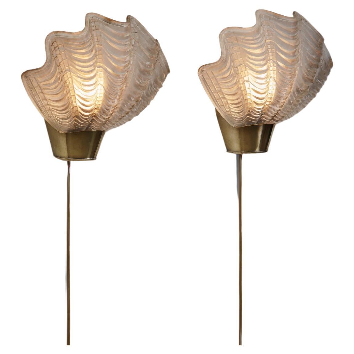 ASEA Skandia "Coquille" Brass and Glass Wall Lamps, Sweden 1940s For Sale