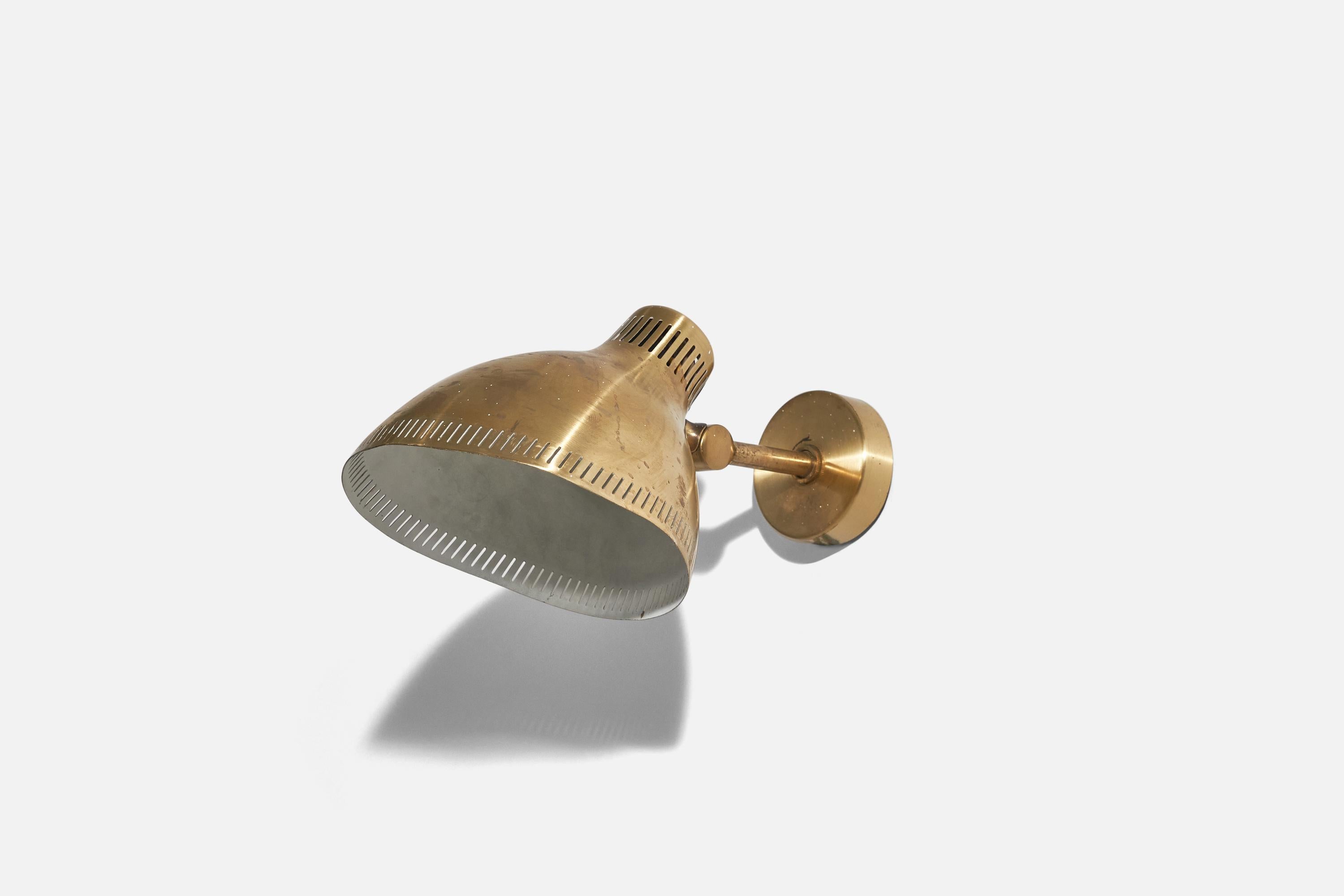 A brass wall lights designed and produced by ASEA, Sweden, 1940s. 

Variable dimensions, measured as illustrated in the first image. 
Dimensions of back plate (inches) : 3.21 x 3.21 x 0.90 (H x W x D).