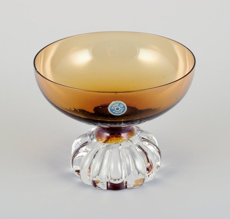 Åseda Glasbruk. Six cocktail glasses/dessert bowls in mouth-blown art glass In Excellent Condition For Sale In Copenhagen, DK