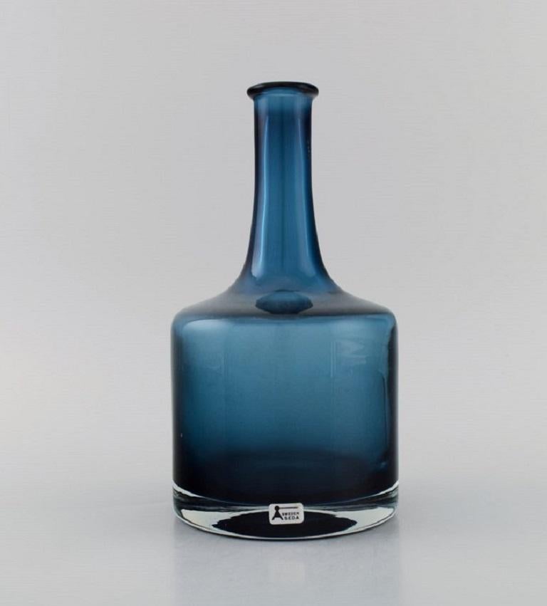 Åseda Glasbruk, Sweden, Narrow Neck Vase in Blue Mouth Blown Art Glass, 1970s In Excellent Condition In Copenhagen, DK