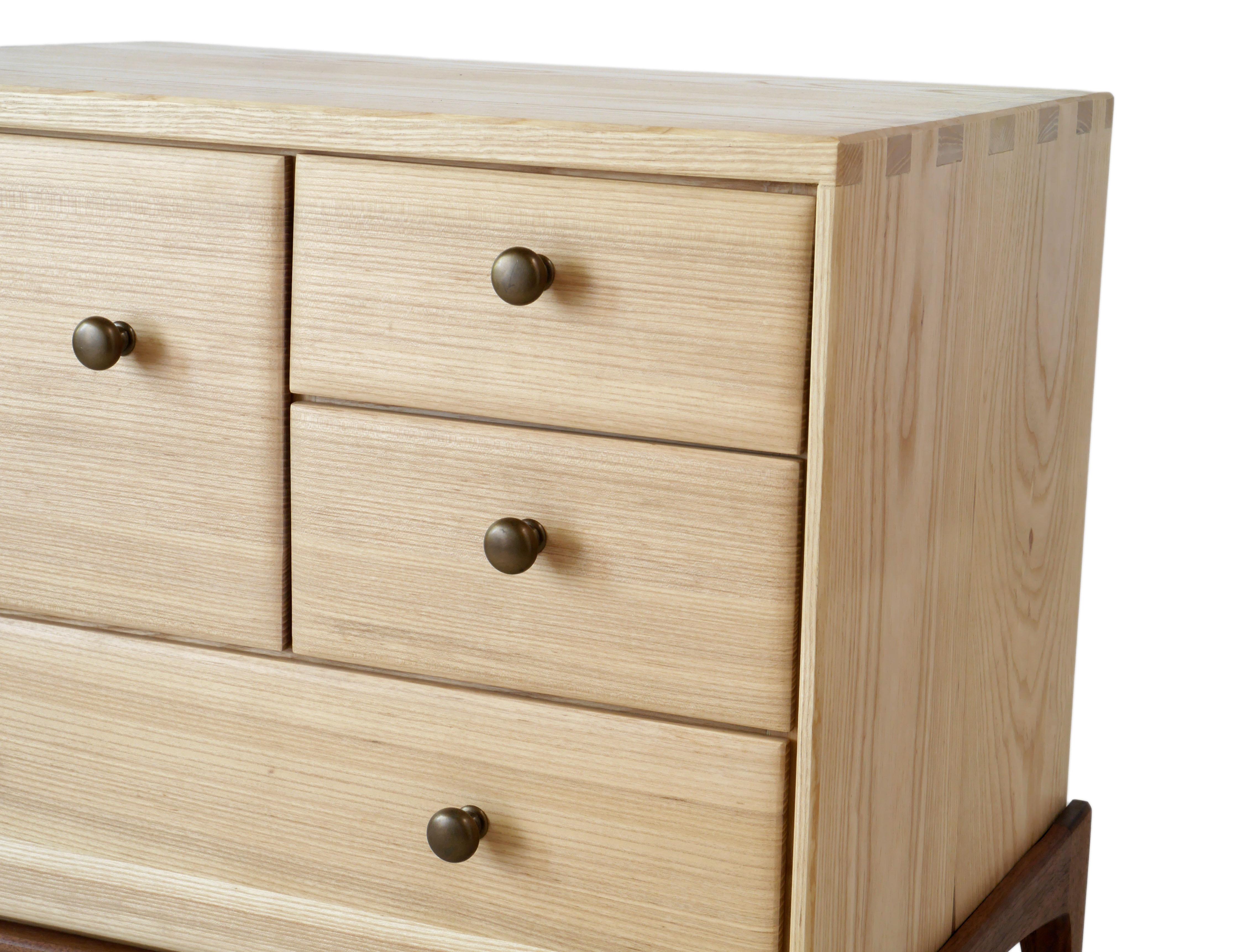 Ash Aurora Nightstand Four Drawer Modern Bedside Table/ Chest of Drawers by Arid In New Condition For Sale In Albuquerque, NM