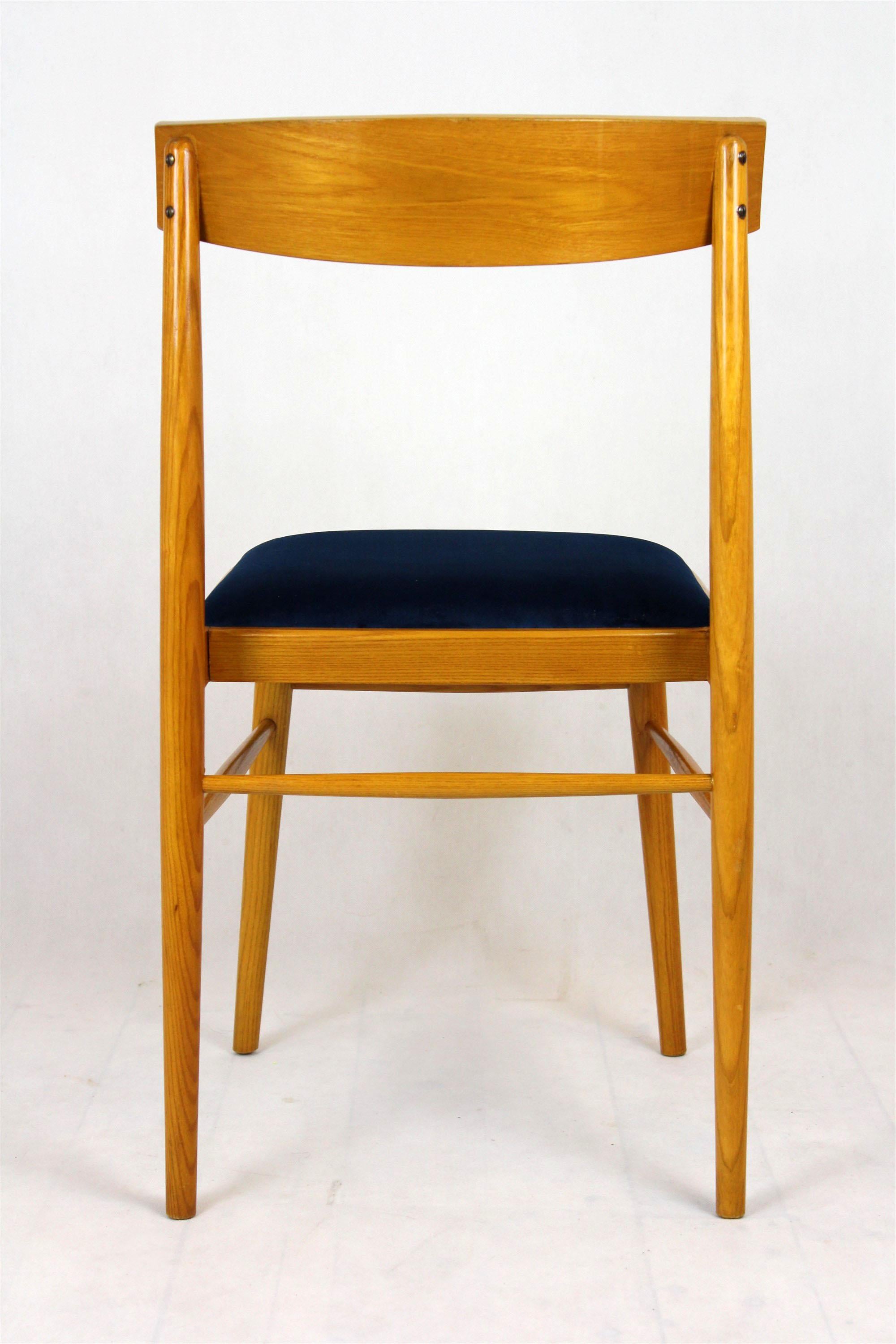 Ash Dining Chairs from Ton, 1960s, Set of 4 For Sale 9