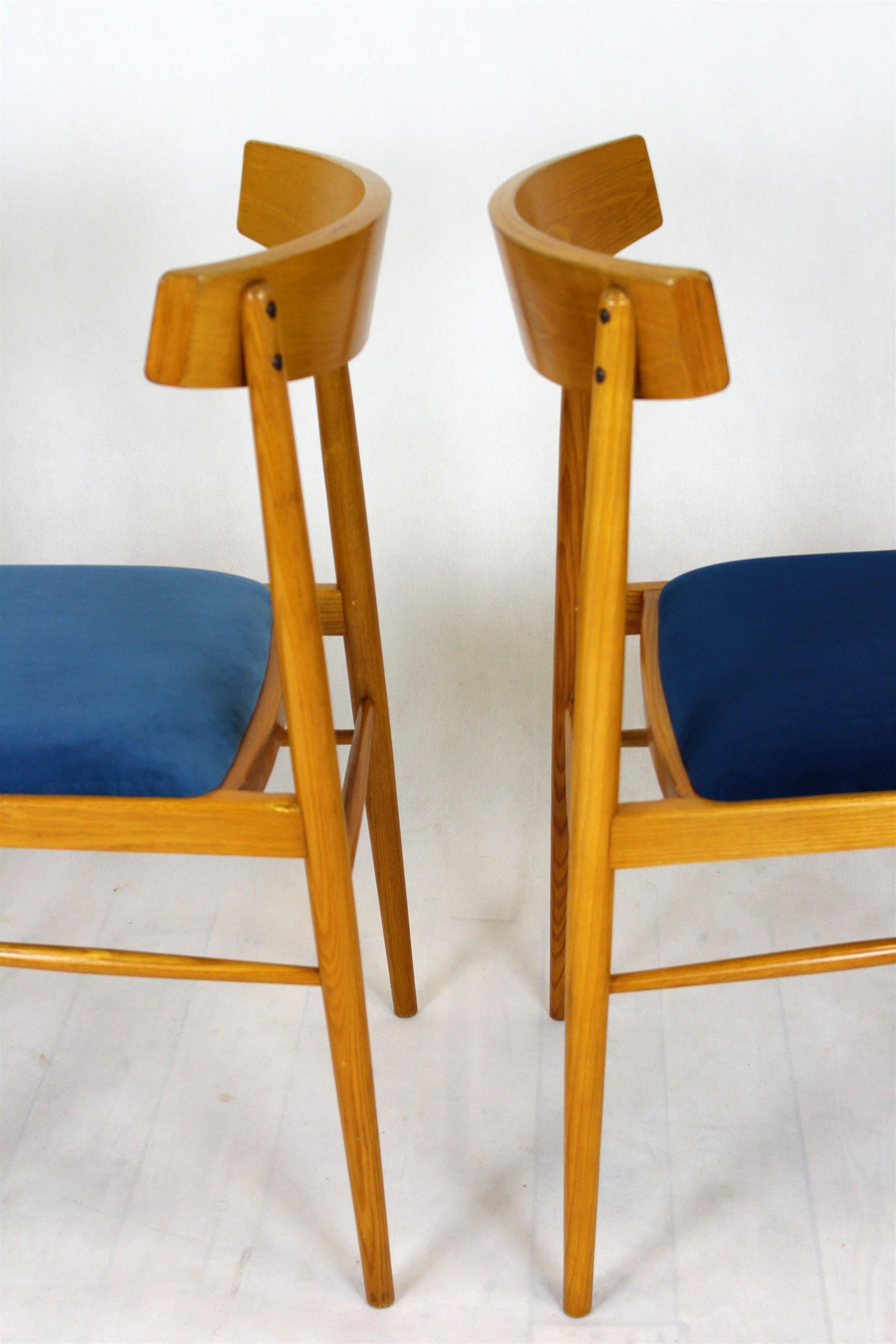Ash Dining Chairs from Ton, 1960s, Set of 4 For Sale 13