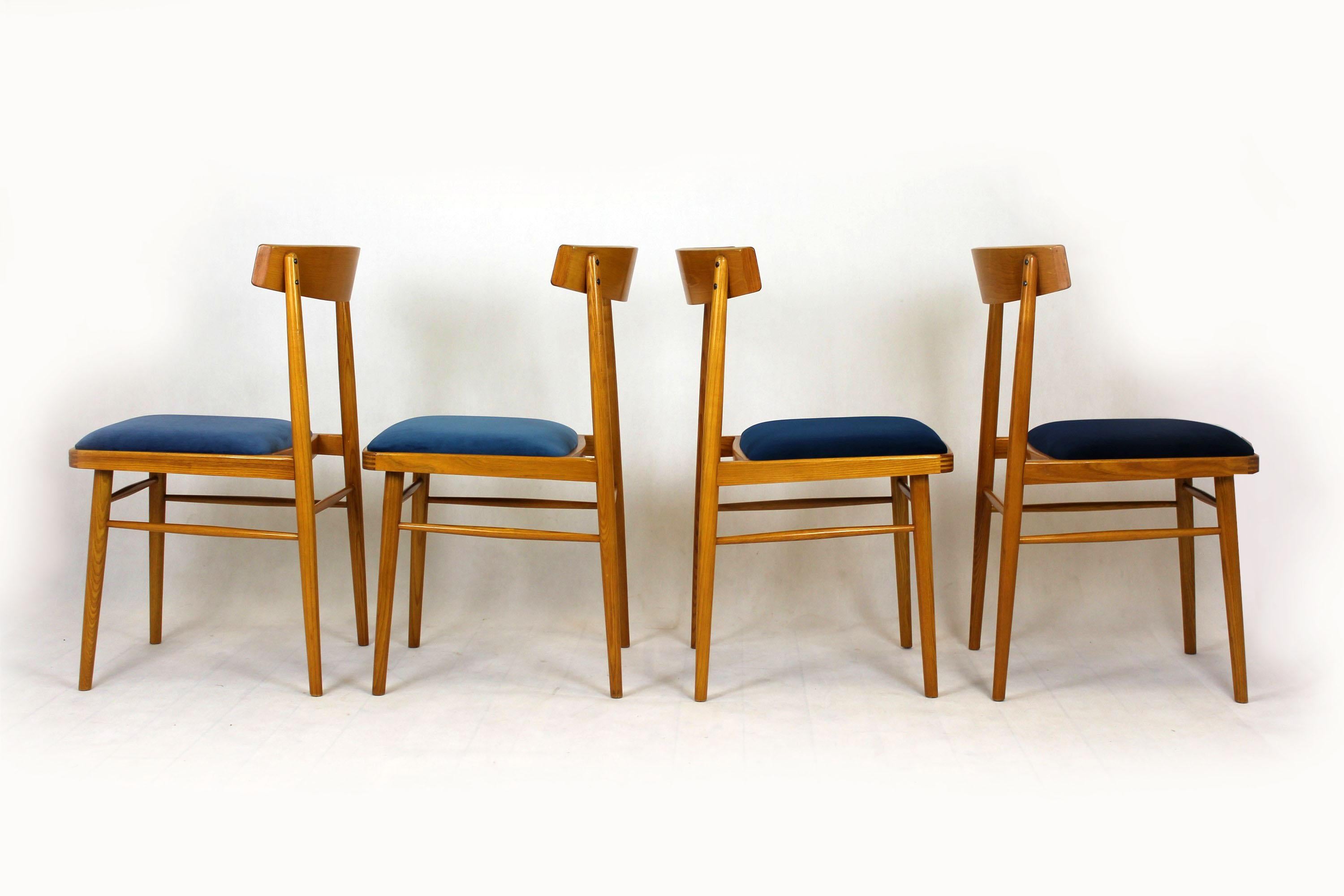 Mid-Century Modern Ash Dining Chairs from Ton, 1960s, Set of 4 For Sale