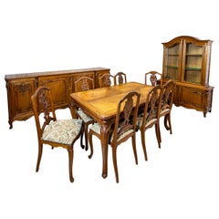 Ensemble de salle à manger en frêne avec chaises tapissées, datant d'environ 1920