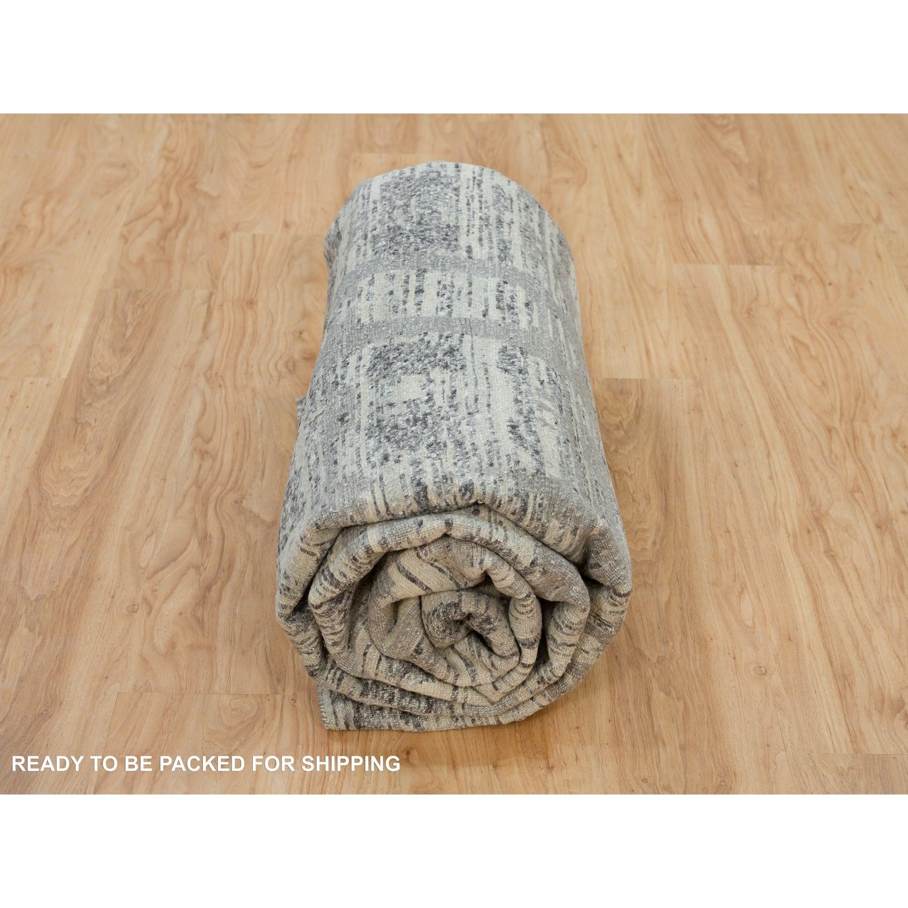 Handgeknüpfter orientalischer Teppich in Eschengrau aus natürlicher Wolle mit modernem Design 8'0
