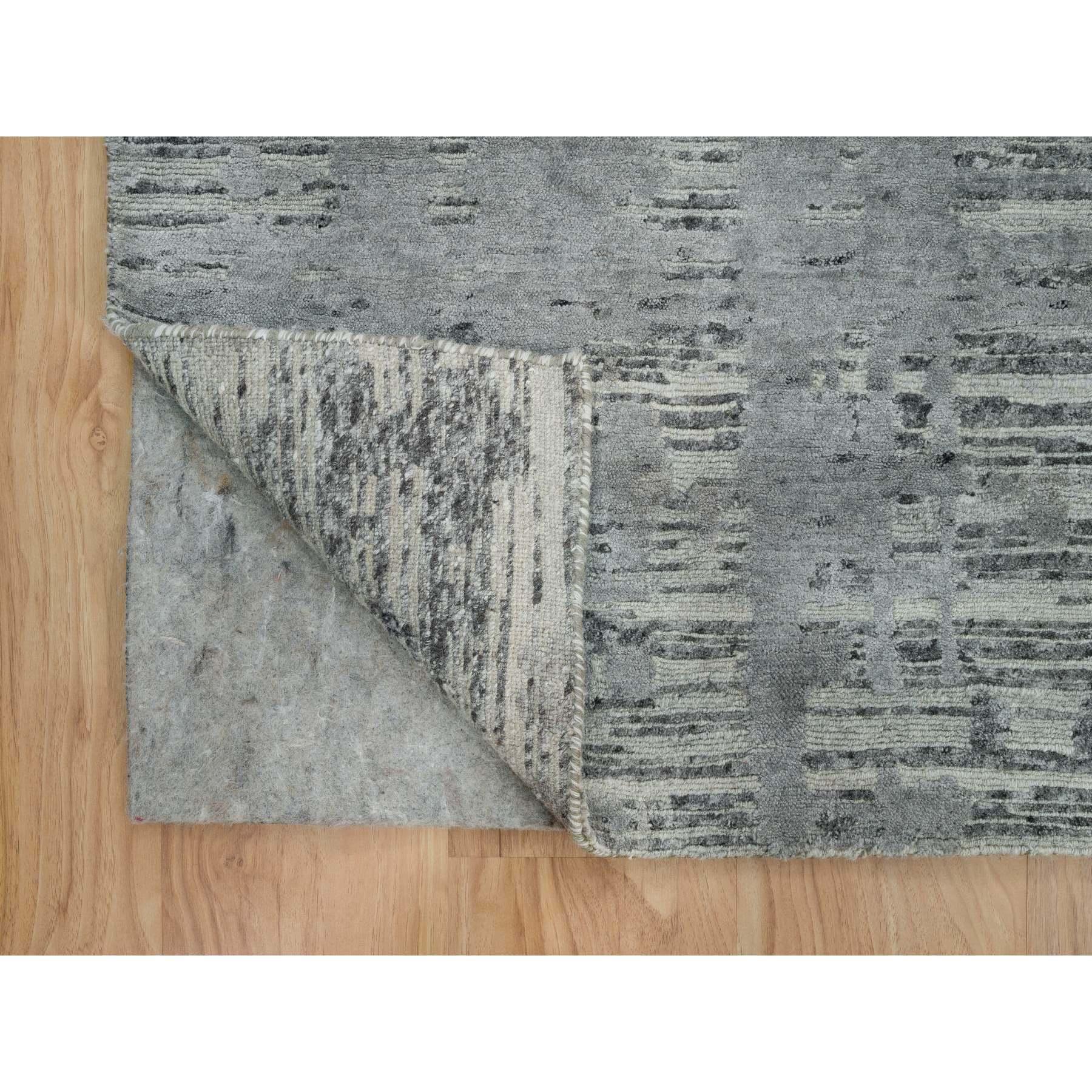 Handgeknüpfter orientalischer Teppich in Eschengrau aus natürlicher Wolle mit modernem Design 8'0