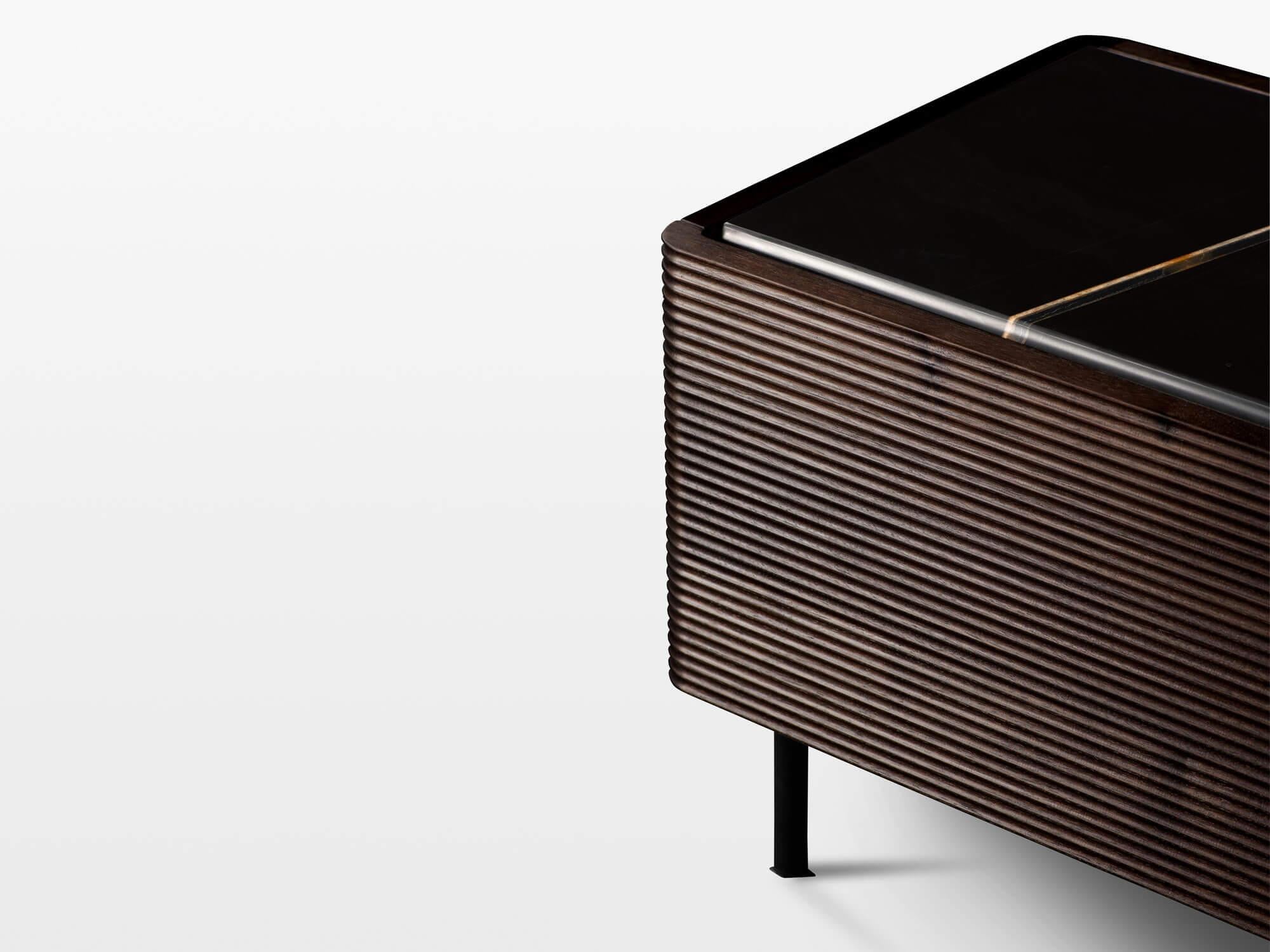 Moderne Ash Noir Sahara Noir Waves Sideboard L by Milla & Milli en vente