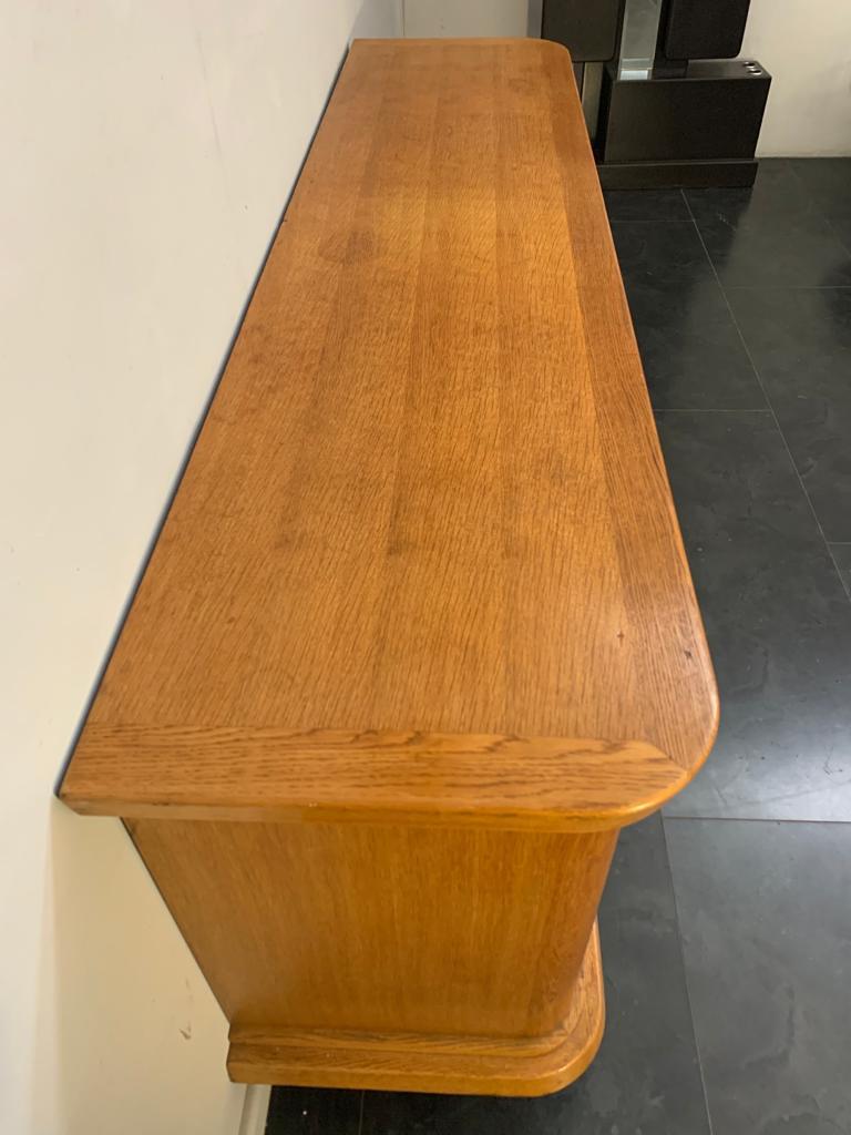 Enfilade en frêne avec panneaux sculptés, années 1930 en vente 12