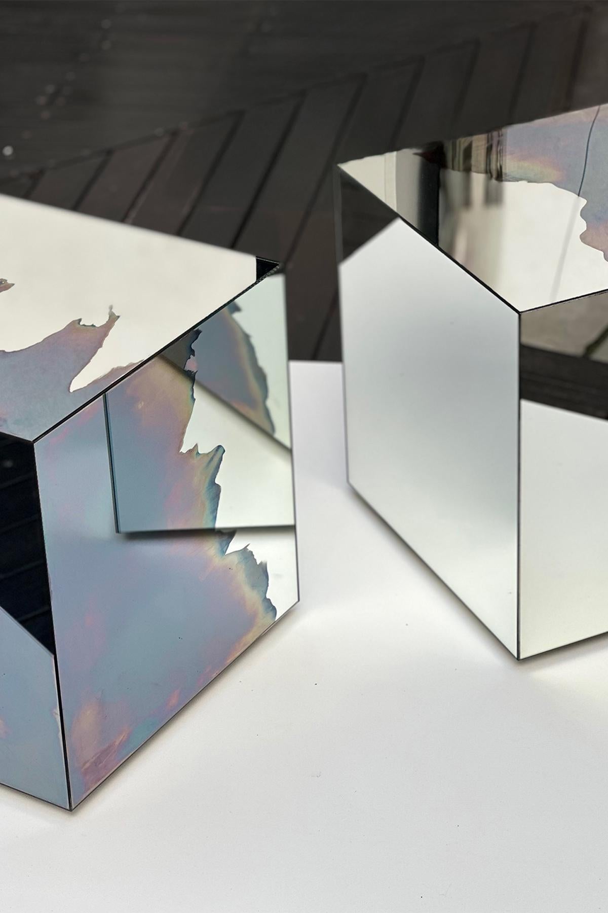Turco Sgabello Ash Contemporary Smoke e Silver Mirror di Homa in vendita
